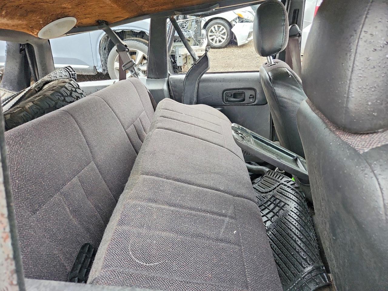 1999 Jeep Cherokee Sport Черный vin: 1J4FF68S1XL534175