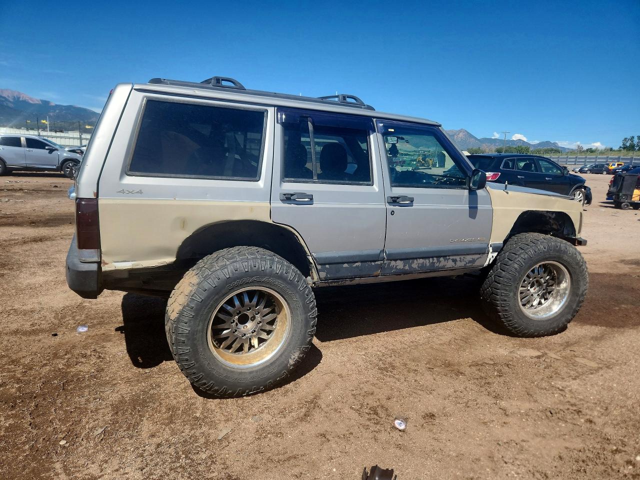 2000 Jeep Cherokee Limited Gray vin: 1J4FF68S1YL205123
