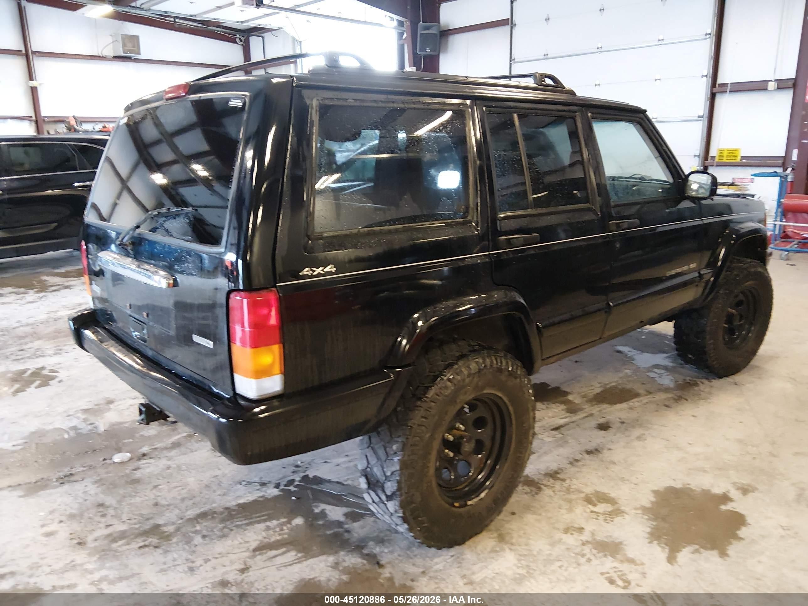 2000 Jeep Cherokee Limited Black vin: 1J4FF68S1YL238039