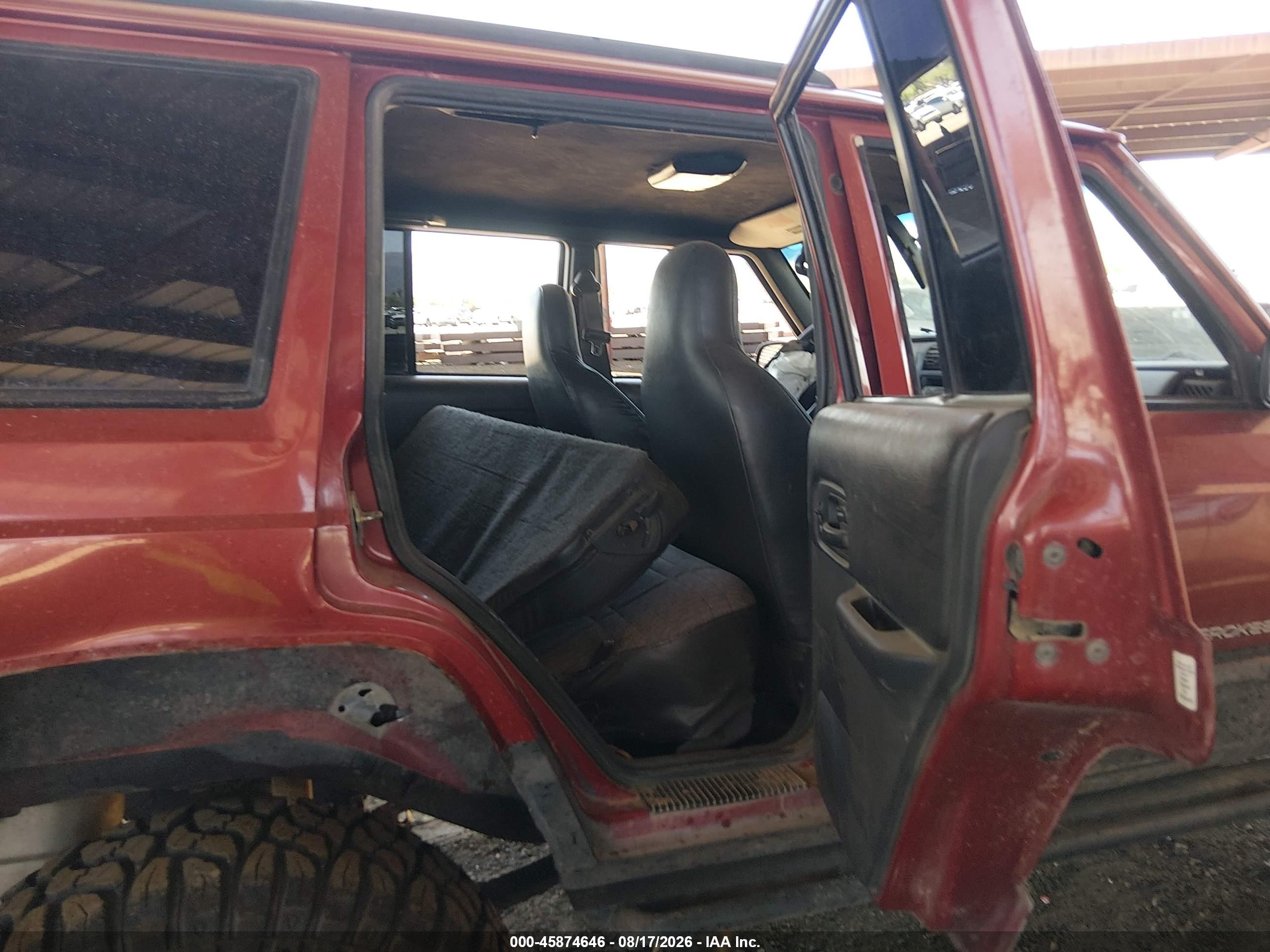 1999 Jeep Cherokee Classic/sport Red vin: 1J4FF68S4XL626770