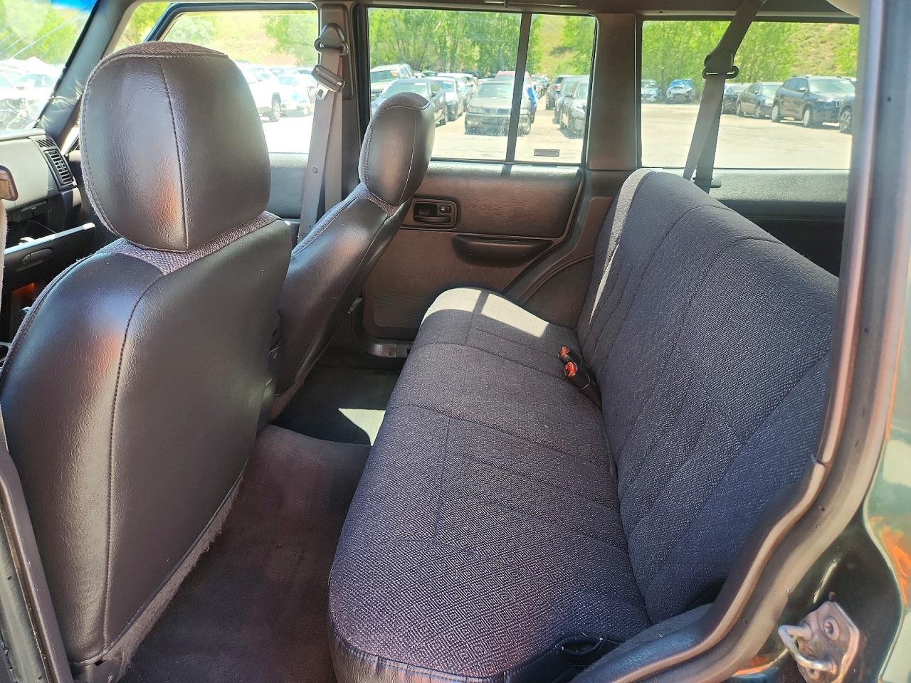 1999 Jeep Cherokee Sport/classic Green vin: 1J4FF68S5XL607970