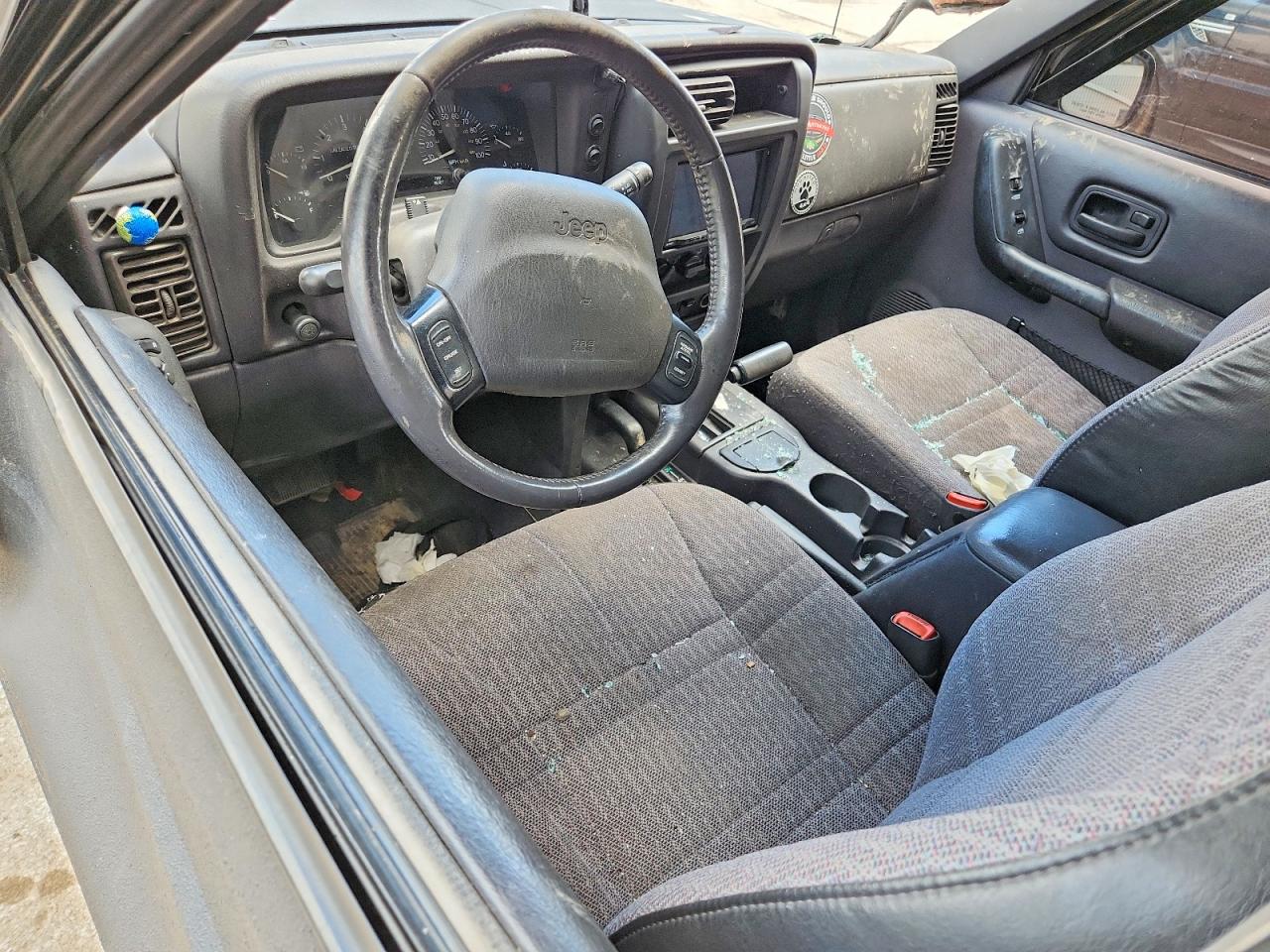 1999 Jeep Cherokee Sport Black vin: 1J4FF68S7XL624625