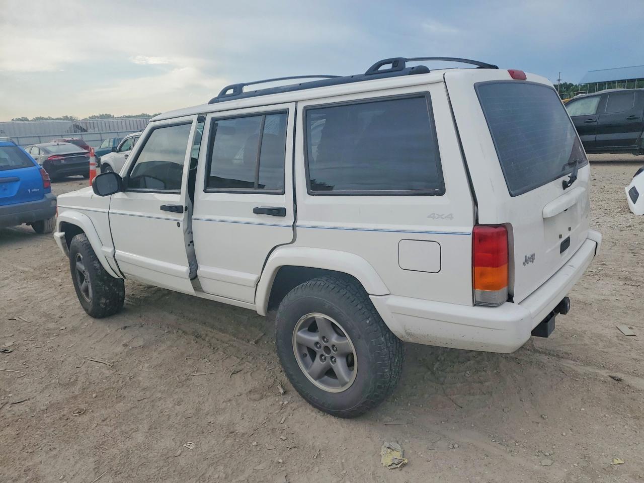 1999 Jeep Cherokee Sport White vin: 1J4FF68S9XL677827