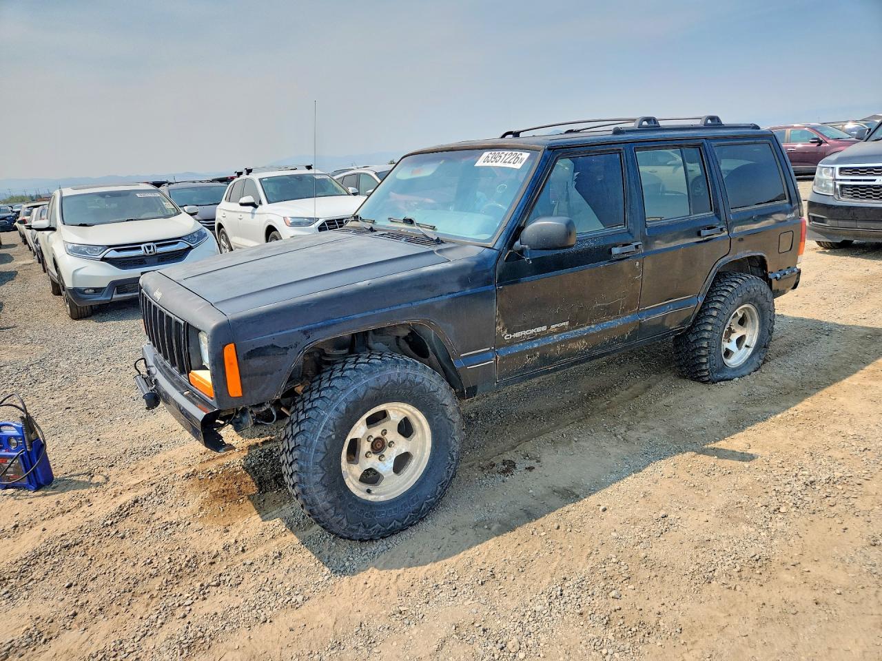 1999 Jeep Cherokee Sport Черный vin: 1J4FF68SXXL669333
