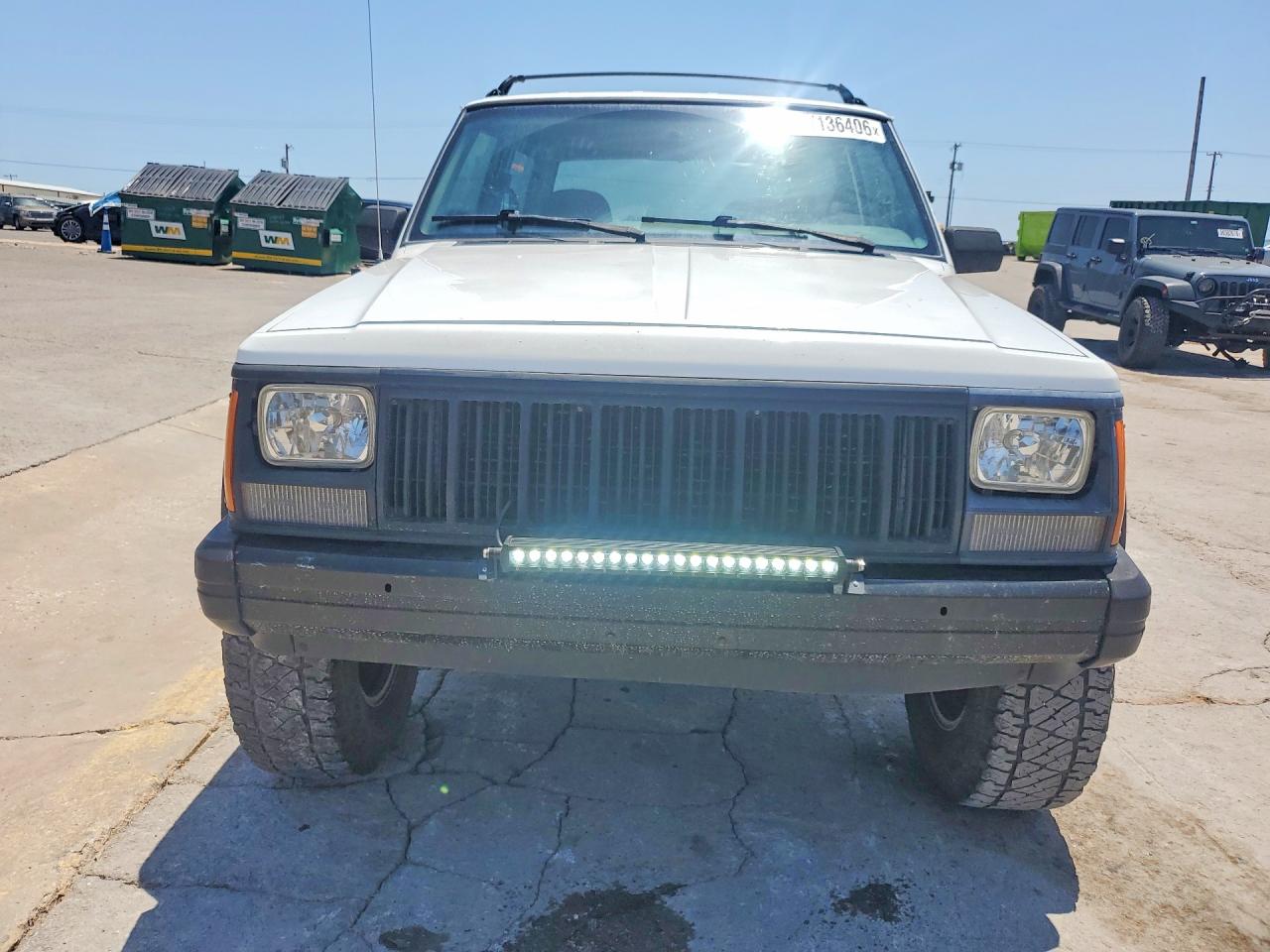 1996 Jeep Cherokee Se Белый vin: 1J4FJ27S7TL257566