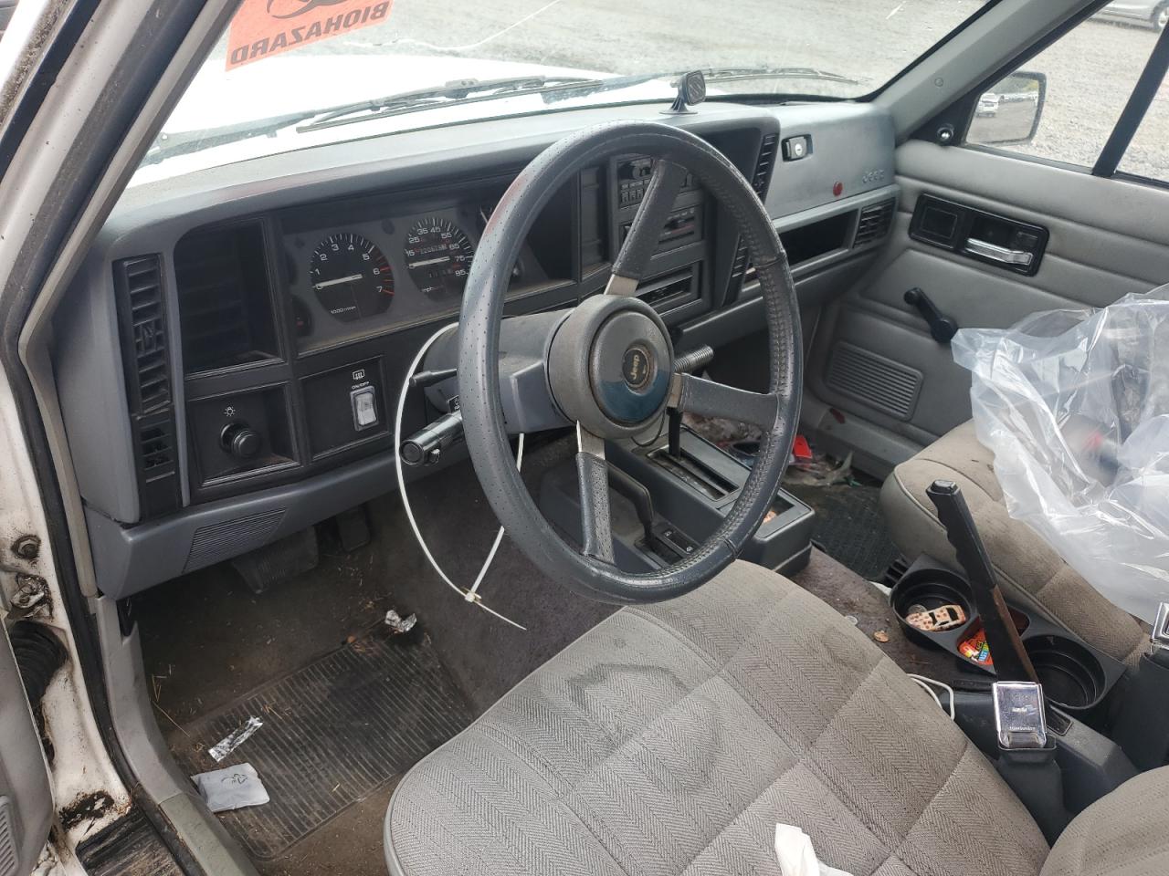 1994 Jeep Cherokee Se Белый vin: 1J4FJ28S1RL227826