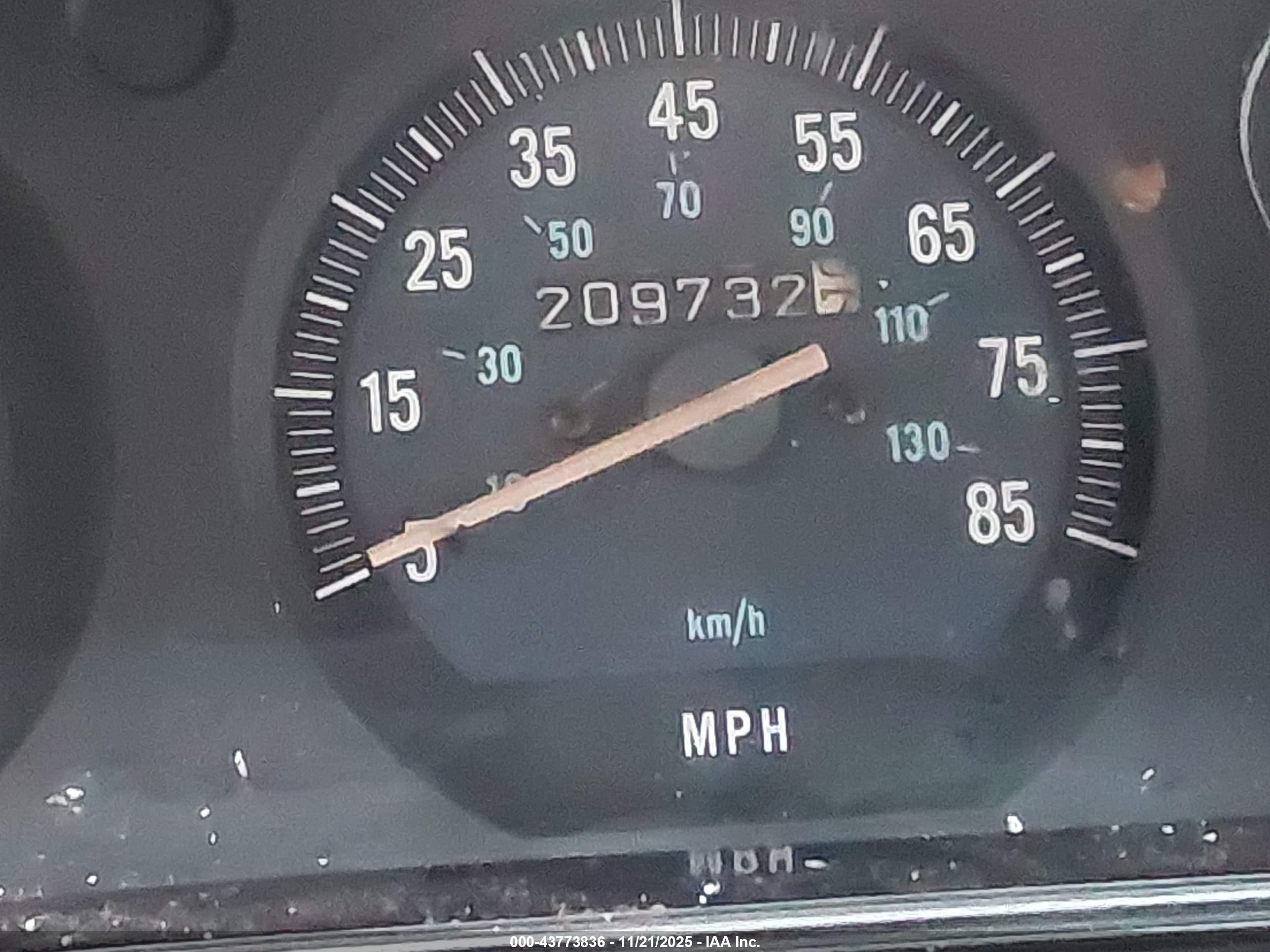 1993 Jeep Cherokee   Green vin: 1J4FJ28S3PL538607