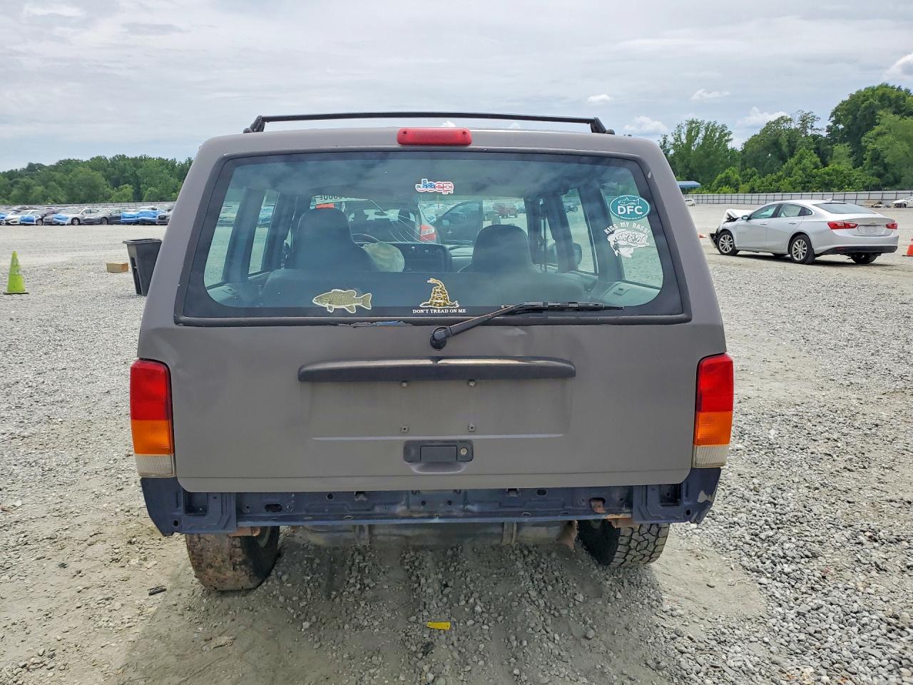 1997 Jeep Cherokee Se Gray vin: 1J4FJ28S3VL566629