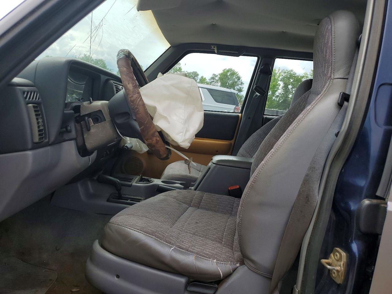 1997 Jeep Cherokee Se Gray vin: 1J4FJ28S3VL566629