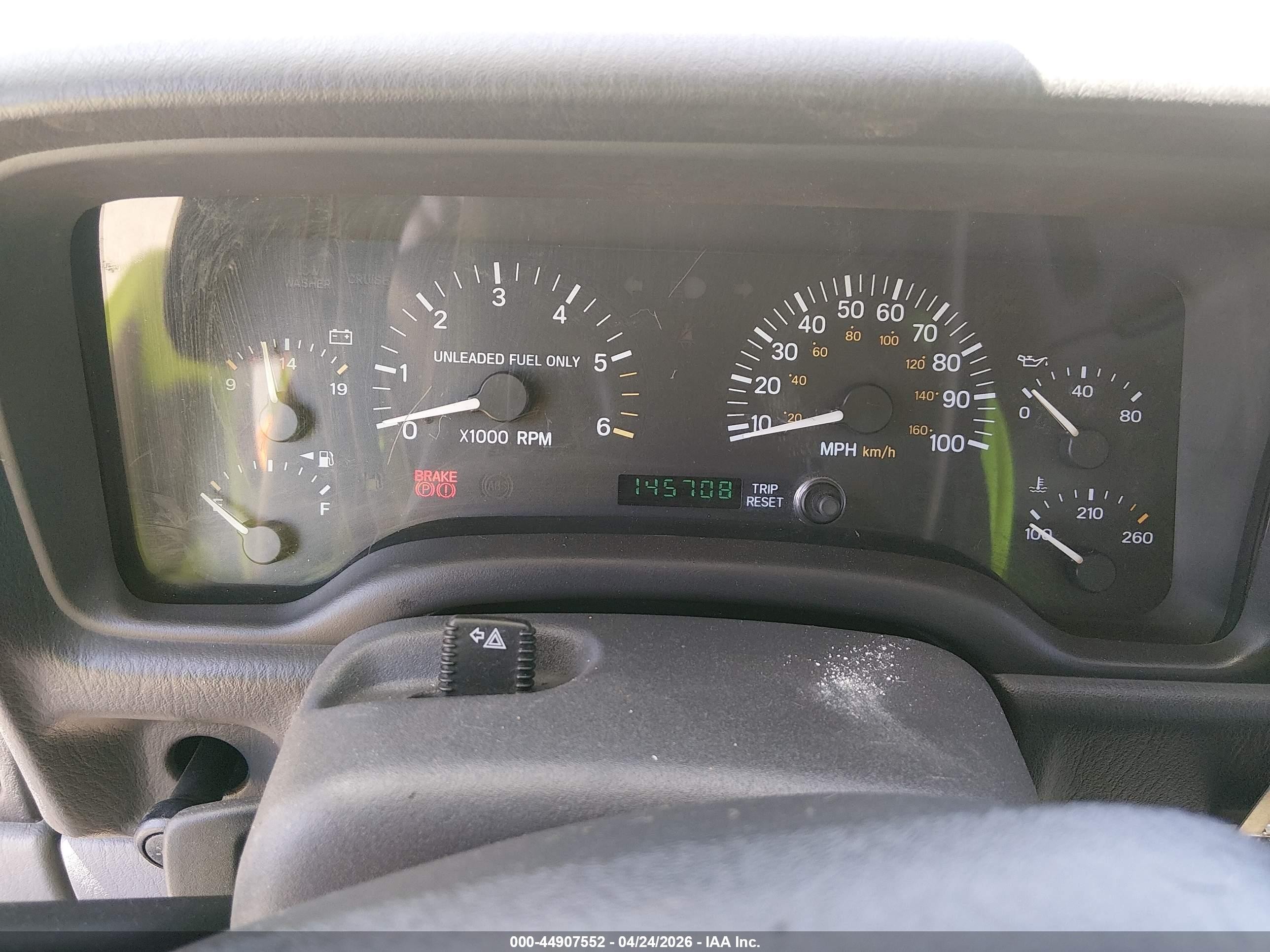 1998 Jeep Cherokee Se Белый vin: 1J4FJ28S4WL221157