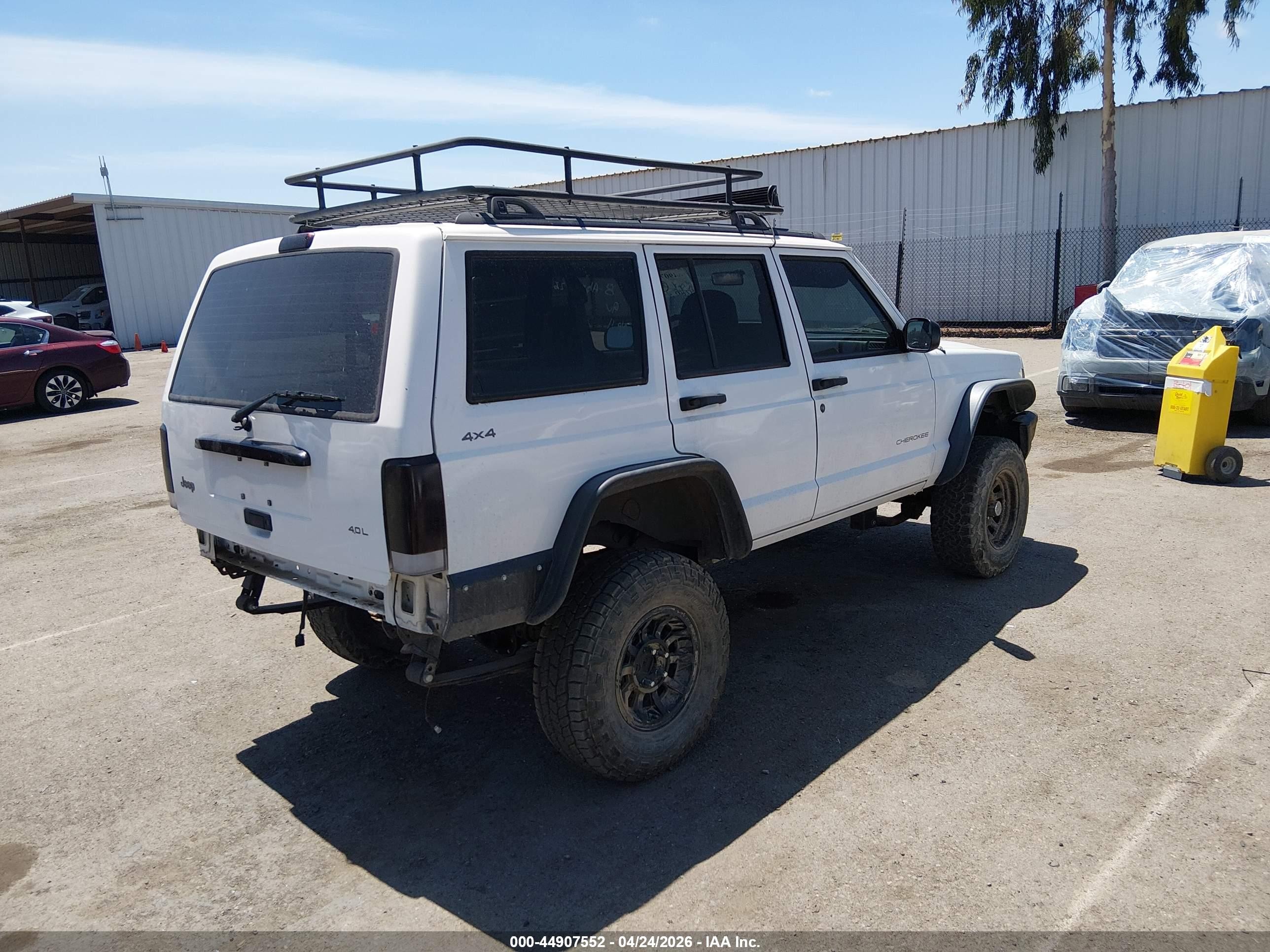1998 Jeep Cherokee Se Белый vin: 1J4FJ28S4WL221157