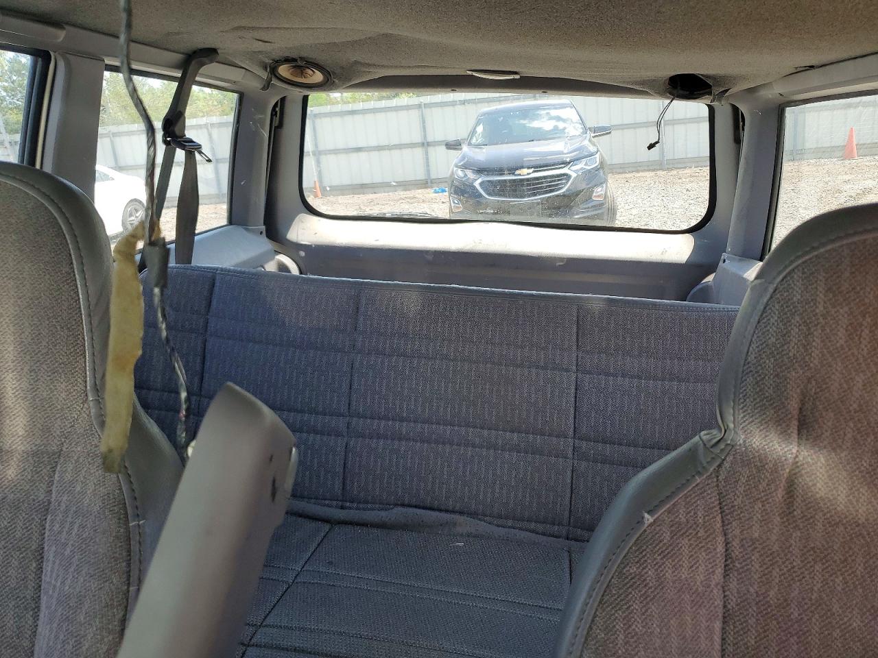 1998 Jeep Cherokee Se Белый vin: 1J4FJ28S9WL152272
