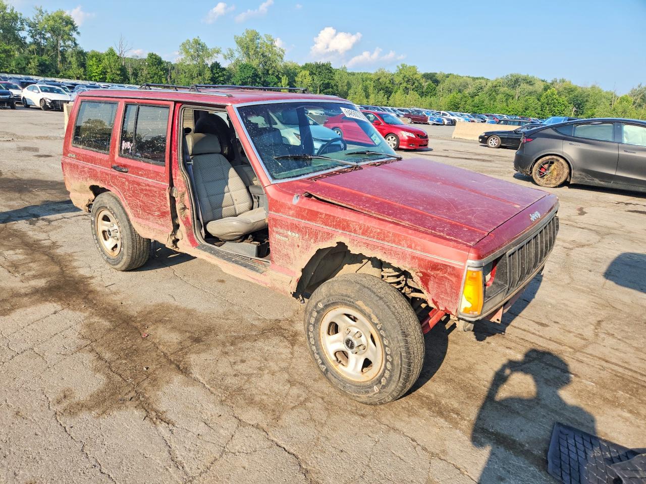 1990 Jeep Cherokee Pioneer Красный vin: 1J4FJ38L5LL279028