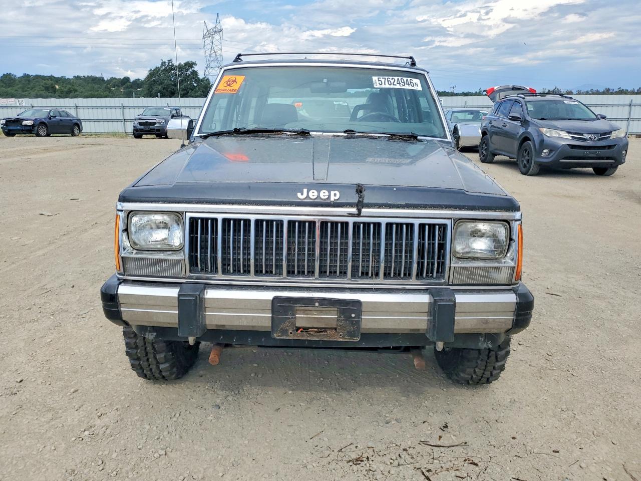 1989 Jeep Cherokee Laredo Black vin: 1J4FJ58L6KL596486