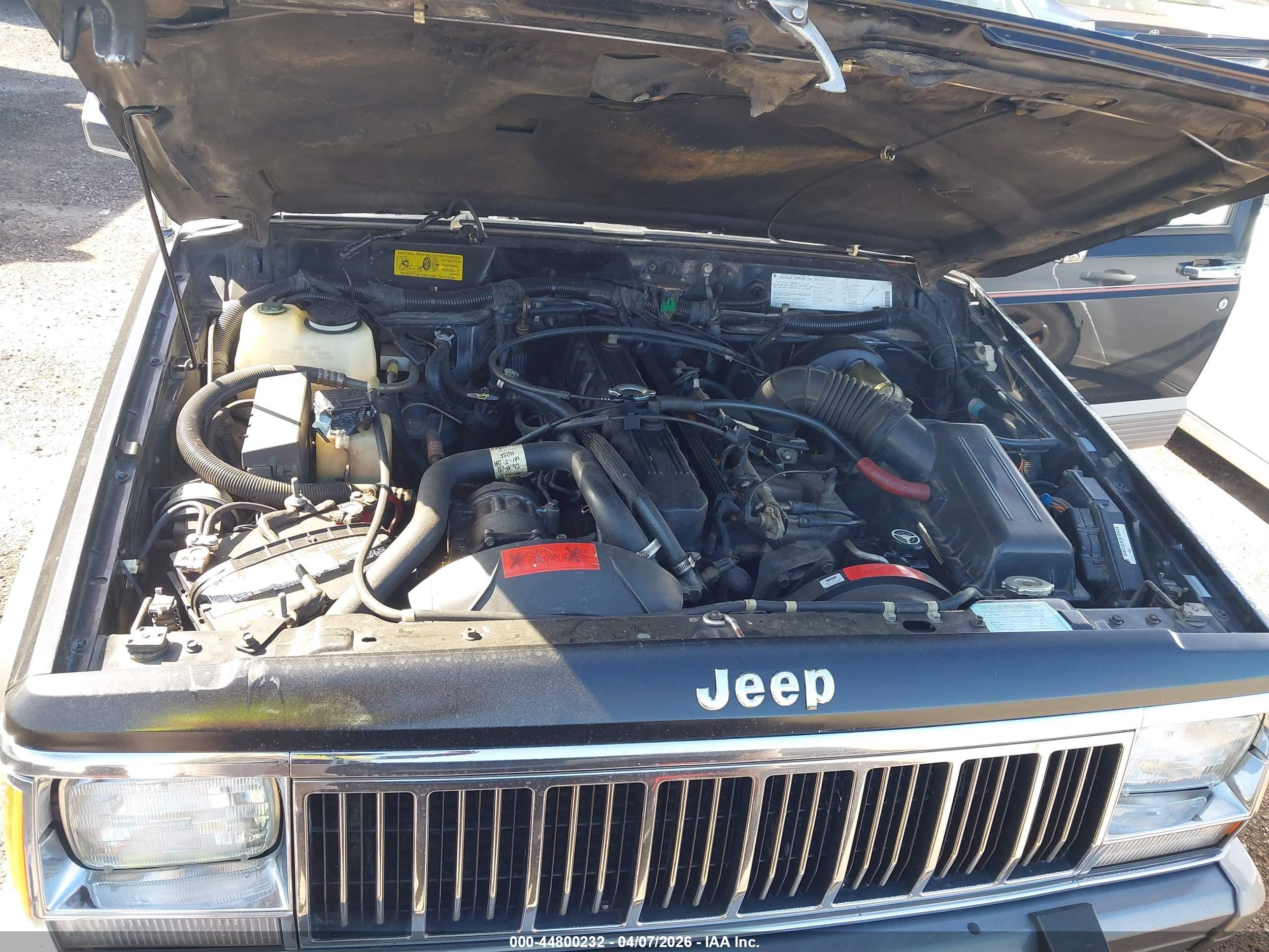 1992 Jeep Cherokee Laredo Black vin: 1J4FJ58S1NL183273