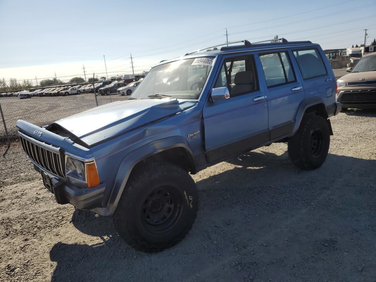 1992 Jeep Cherokee Laredo Blue vin: 1J4FJ58S4NL219909