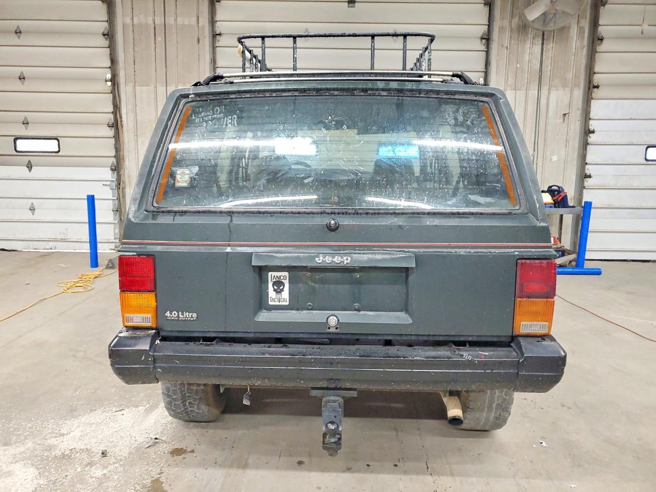 1992 Jeep Cherokee Laredo Green vin: 1J4FJ58S7NL165375