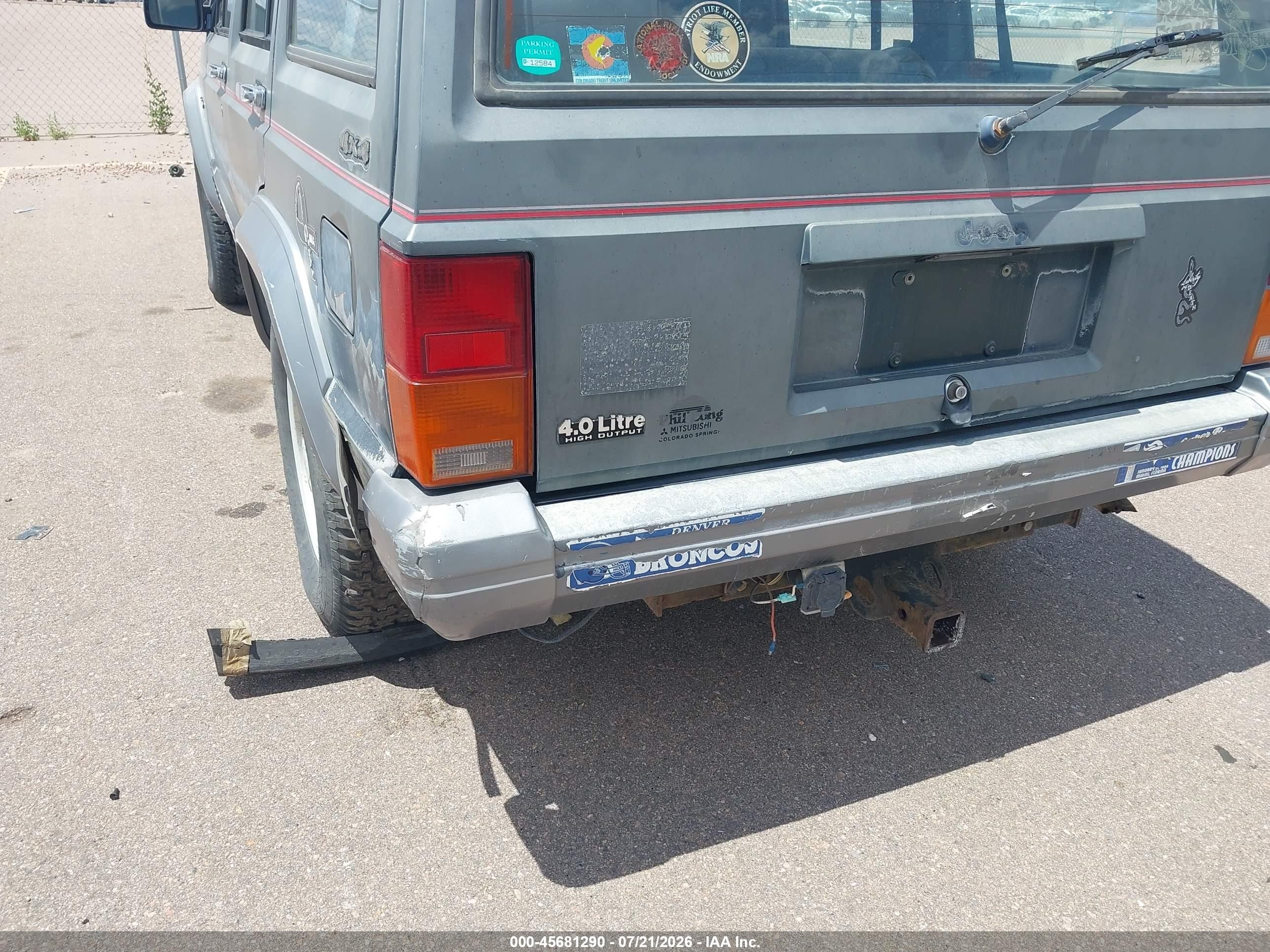 1991 Jeep Cherokee Laredo Серый vin: 1J4FJ58S8ML570840