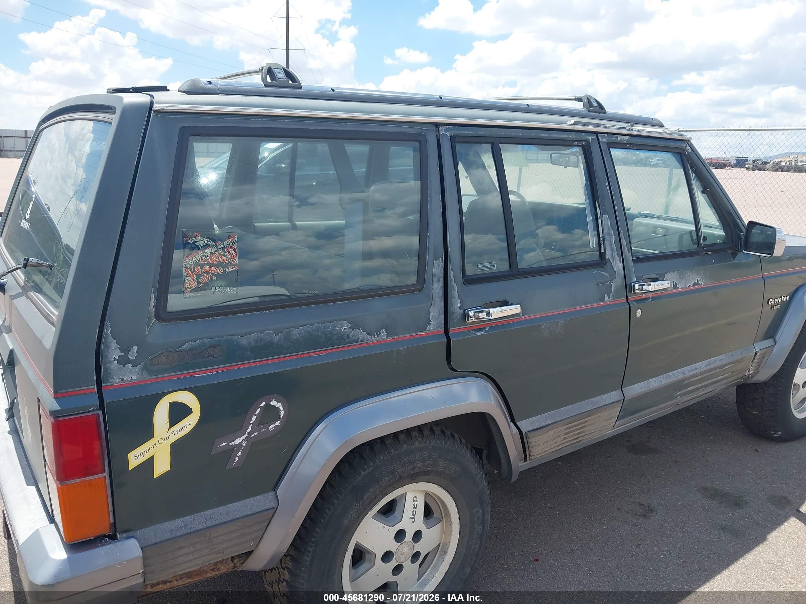 1991 Jeep Cherokee Laredo Серый vin: 1J4FJ58S8ML570840