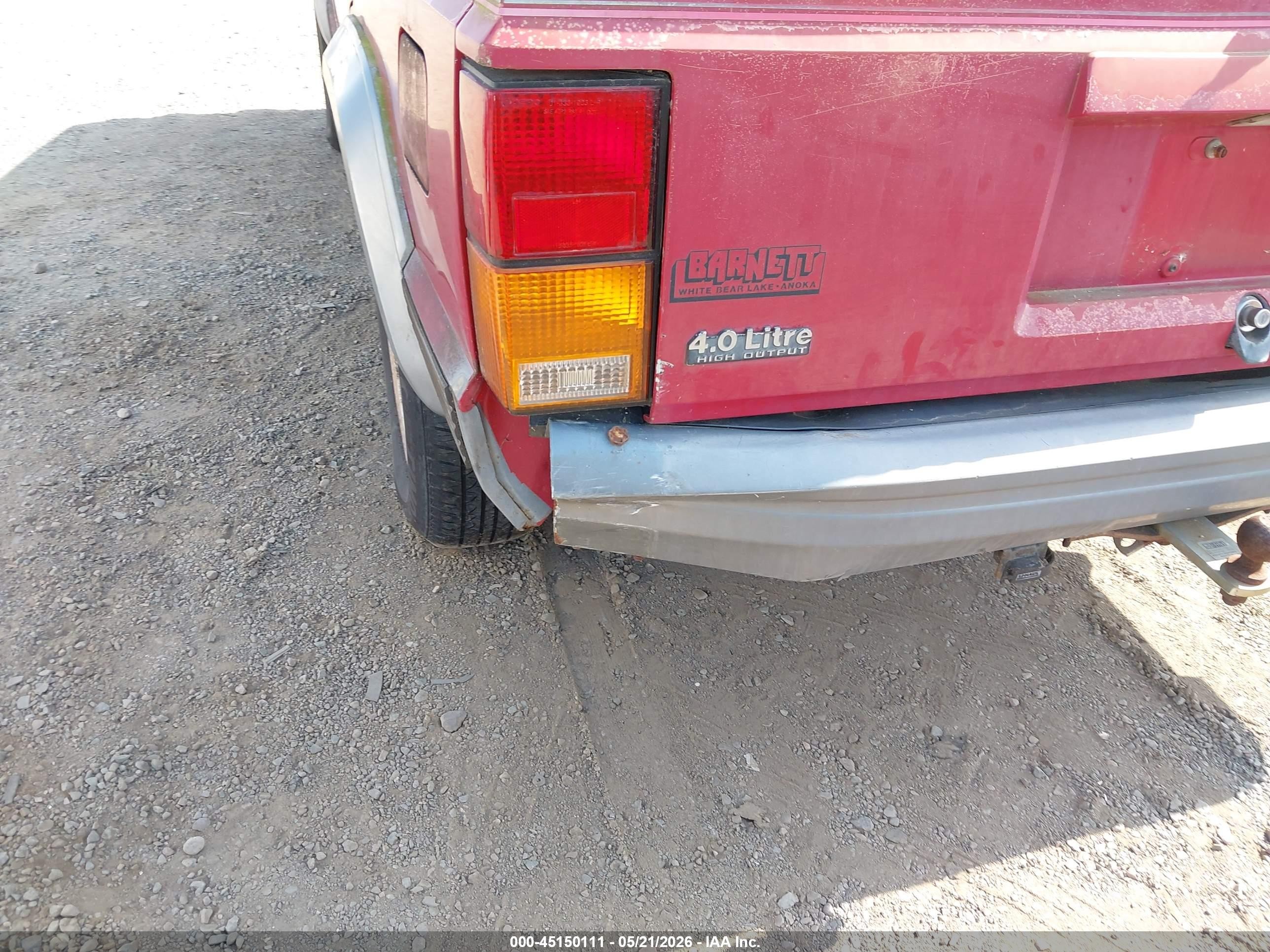 1991 Jeep Cherokee Laredo Red vin: 1J4FJ58S9ML637154