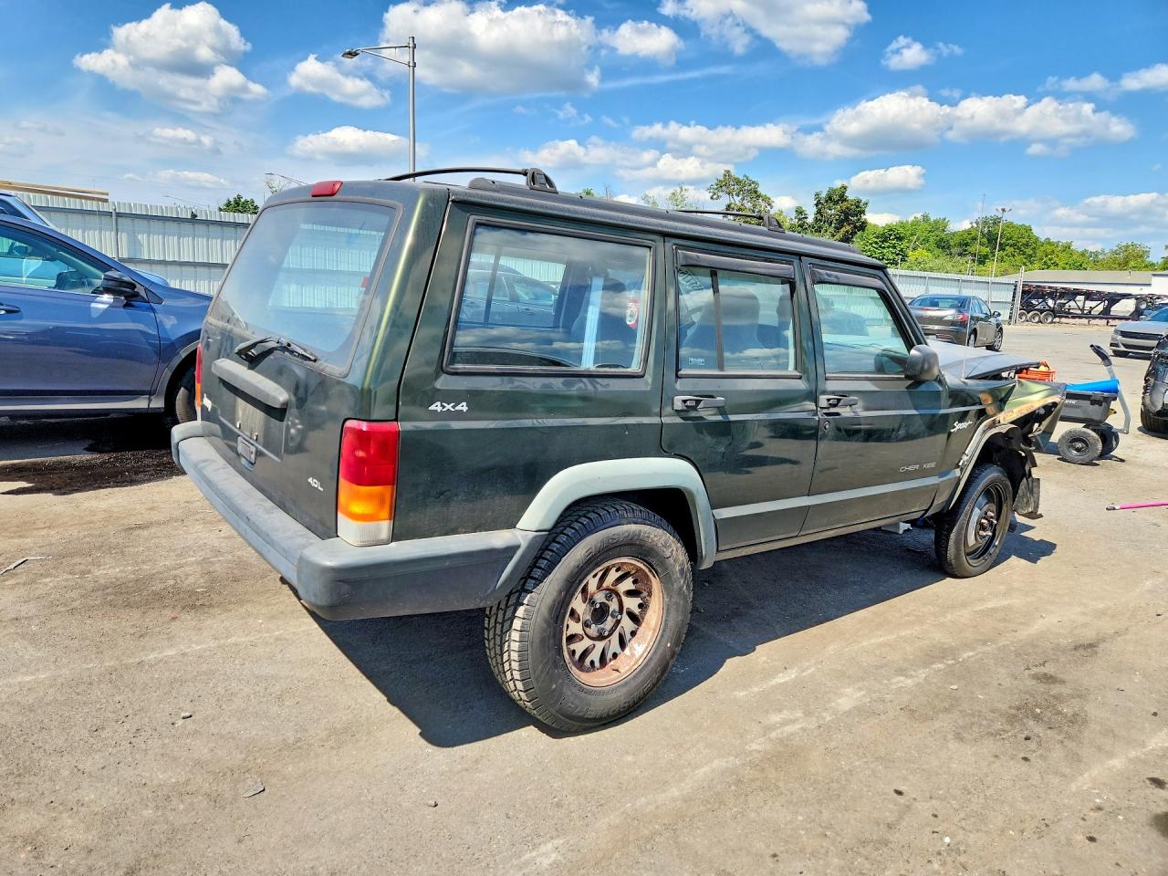1998 Jeep Cherokee Sport Зеленый vin: 1J4FJ68S0WL254602