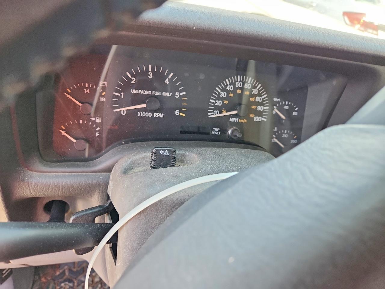 1998 Jeep Cherokee Sport Зеленый vin: 1J4FJ68S0WL254602