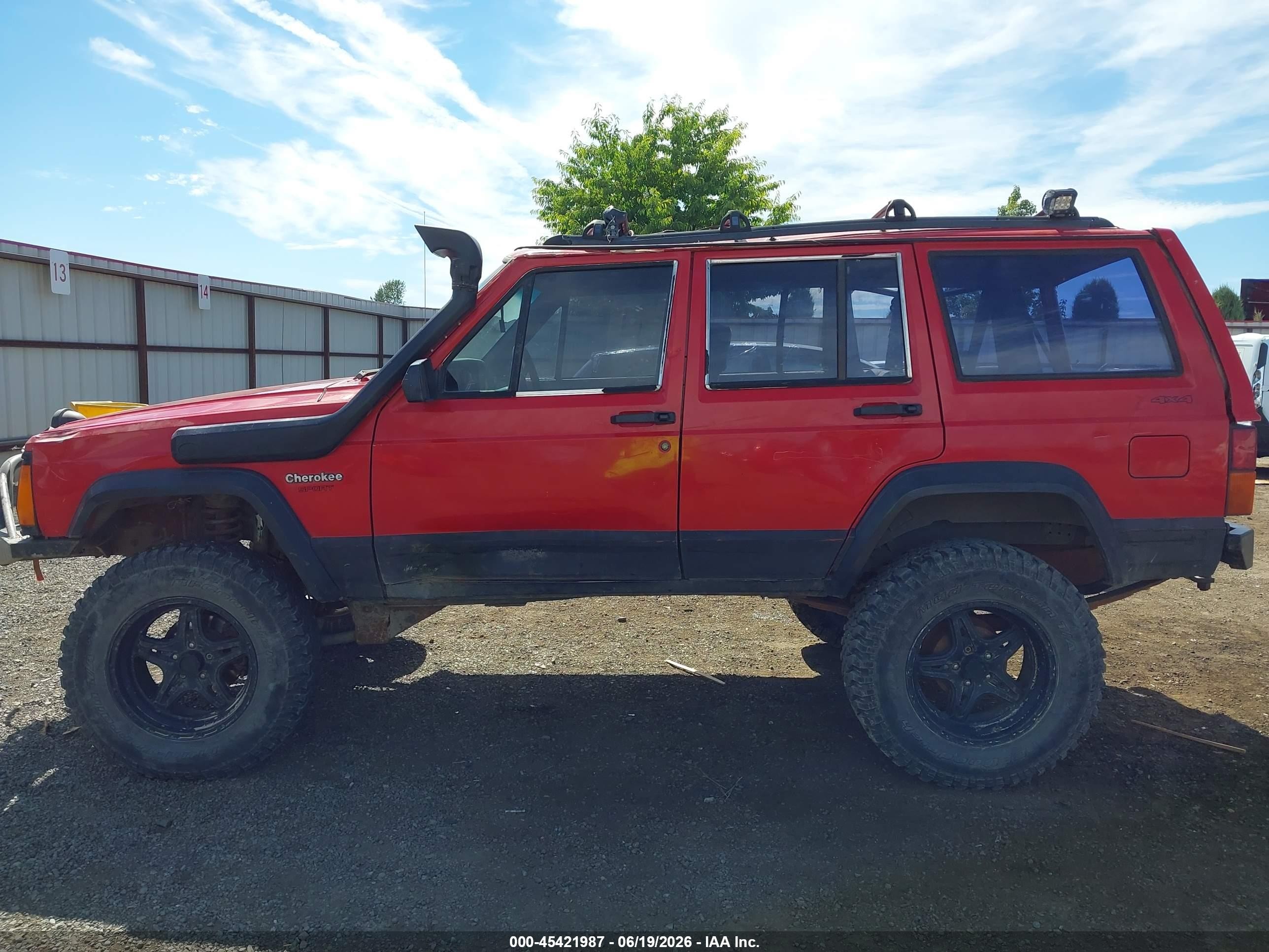 1994 Jeep Cherokee Sport Red vin: 1J4FJ68S1RL131556