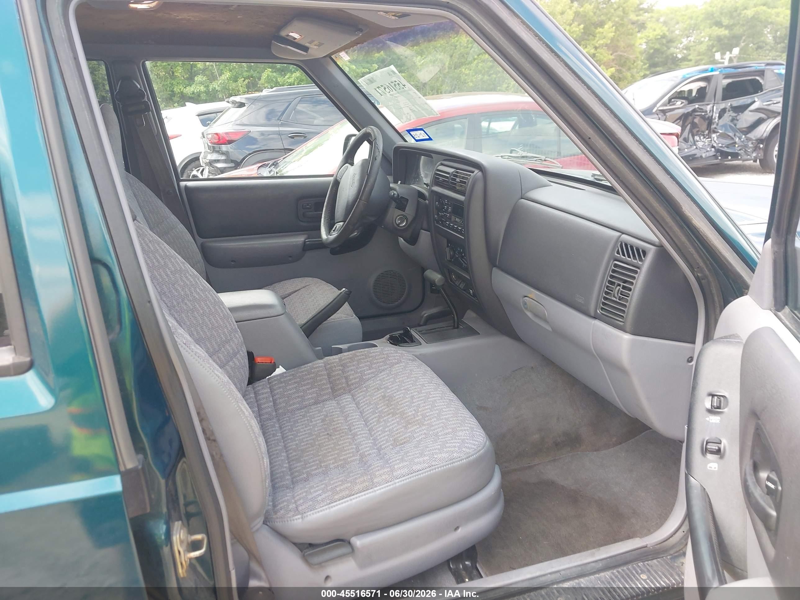 1998 Jeep Cherokee Classic/sport Turquoise vin: 1J4FJ68S1WL219907