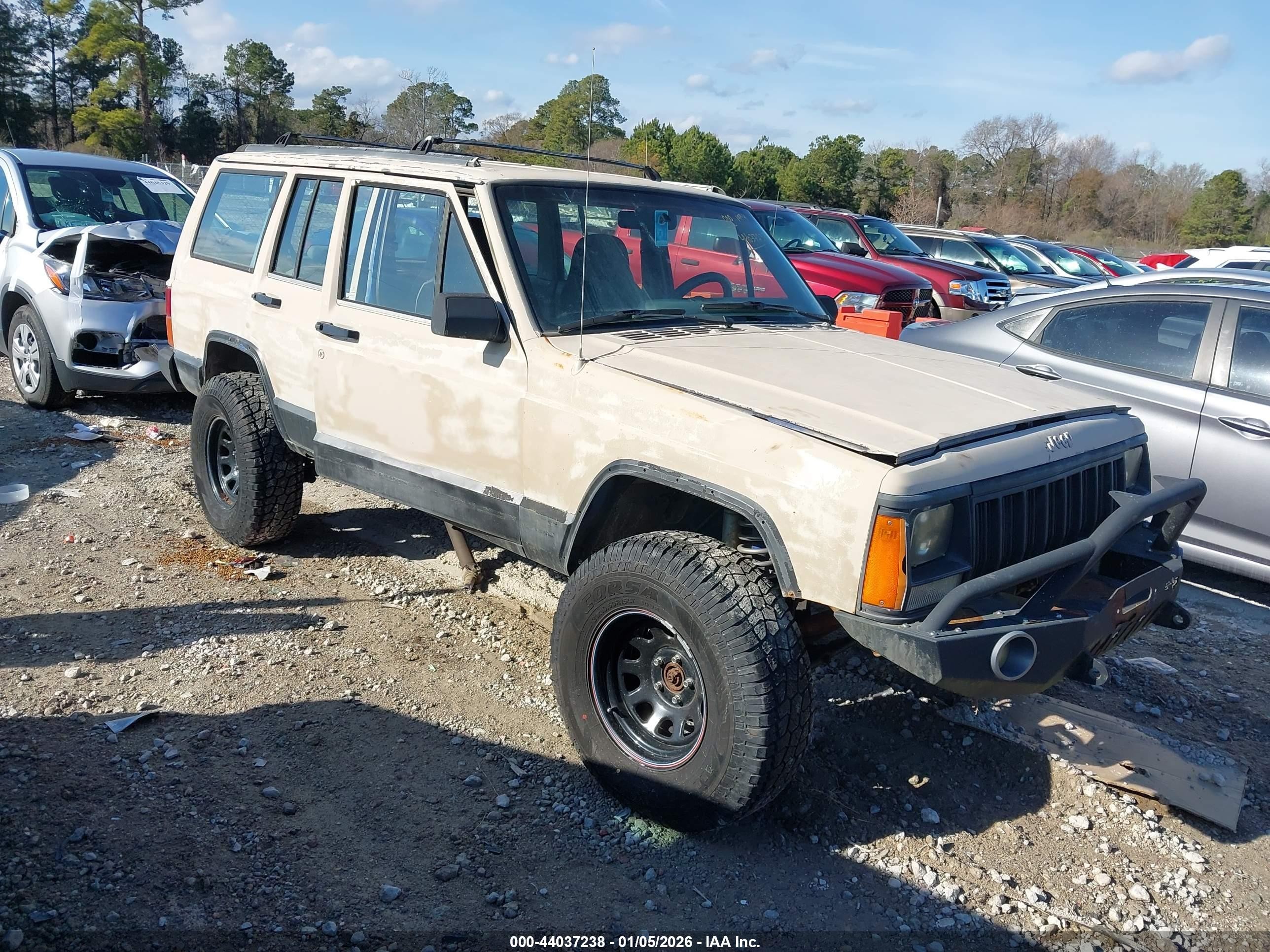 1J4FJ68S2SL638200