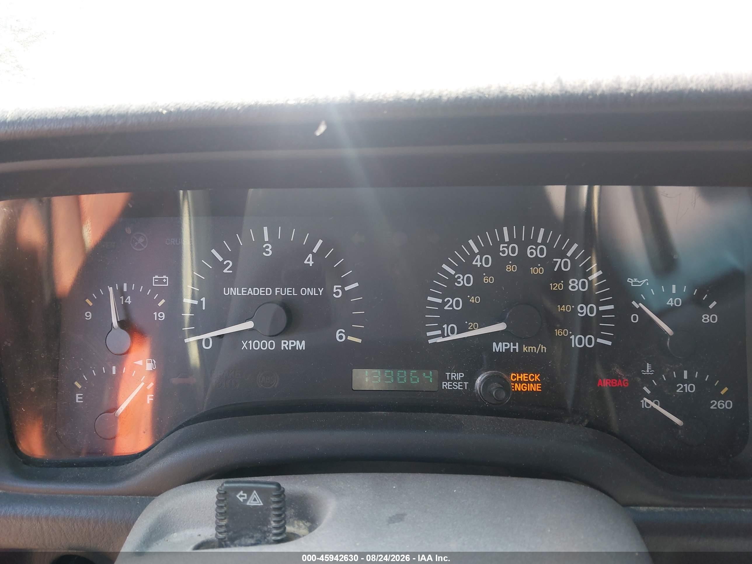 1998 Jeep Cherokee Classic/sport Белый vin: 1J4FJ68S2WL217423