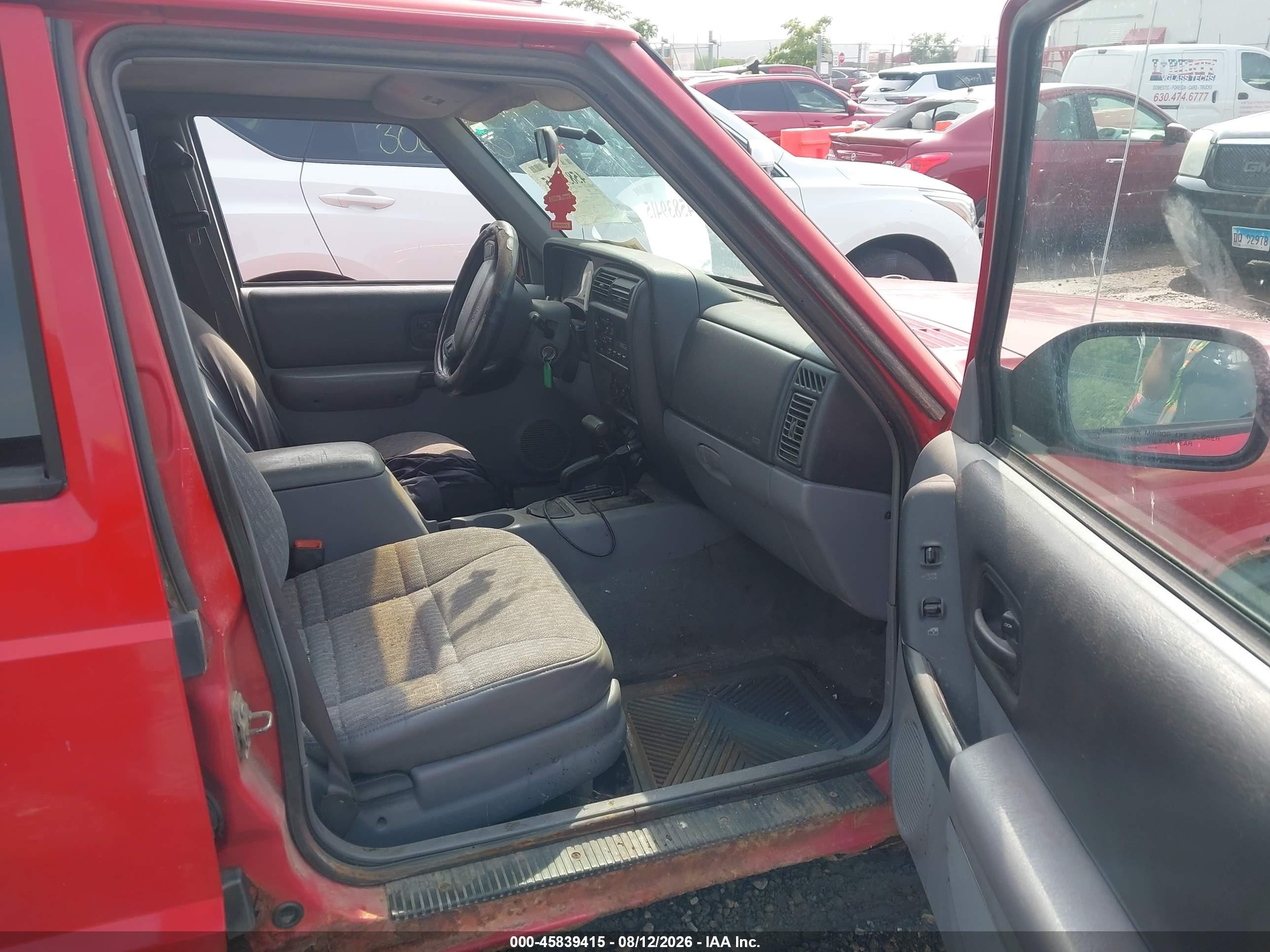 1998 Jeep Cherokee Classic/sport Red vin: 1J4FJ68S2WL236490
