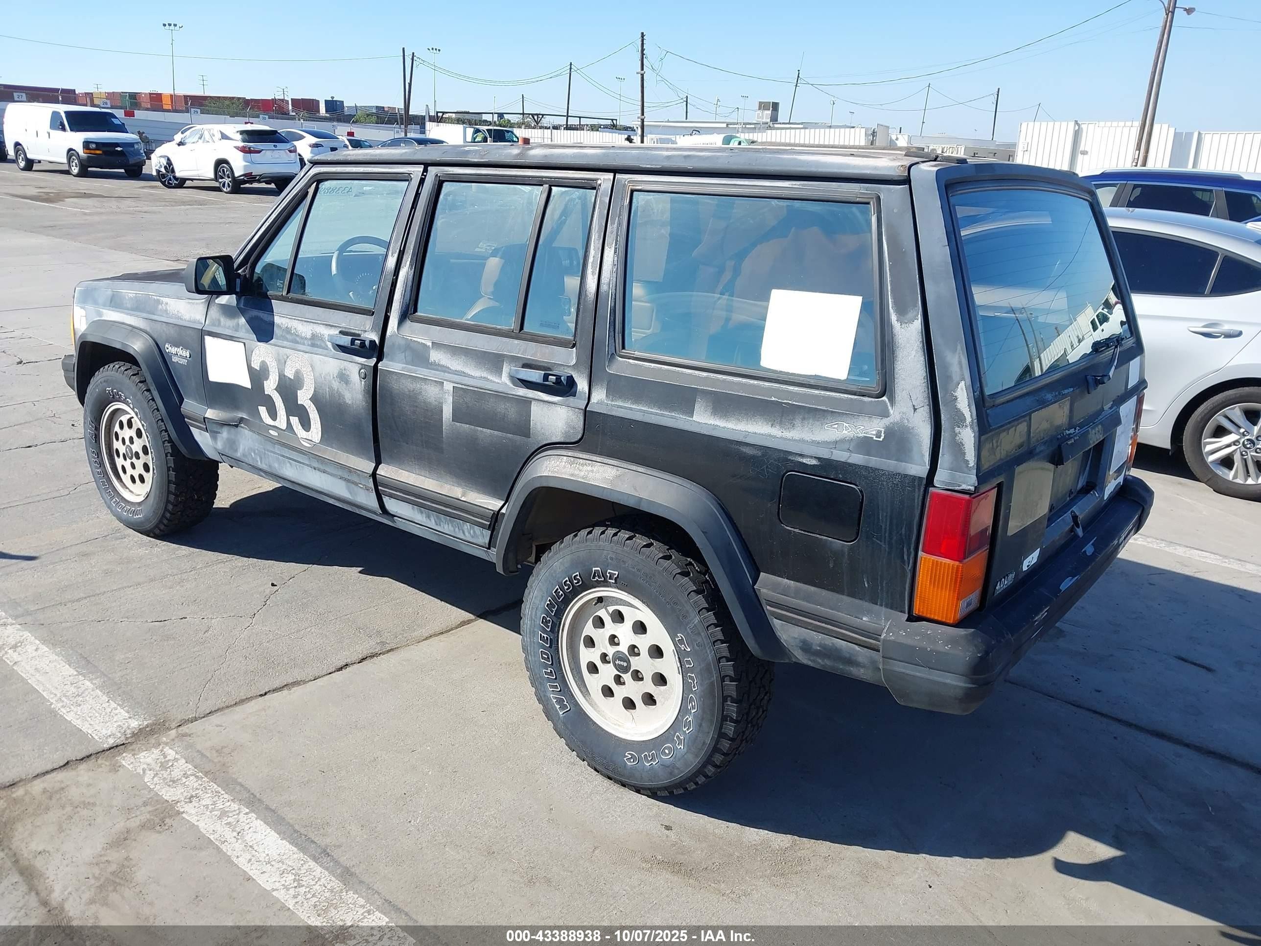 1993 Jeep Cherokee Sport Black vin: 1J4FJ68S3PL587250