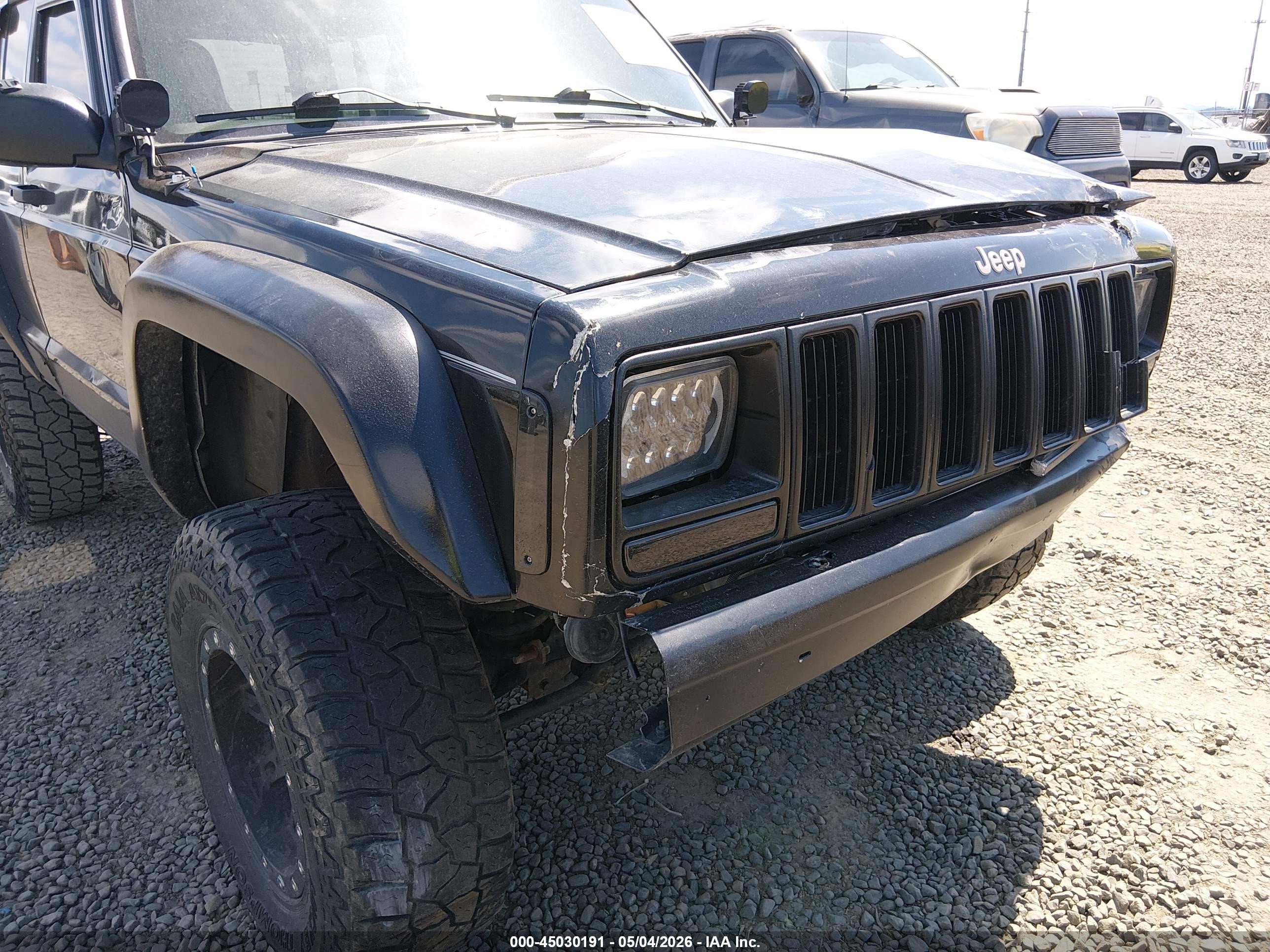 1998 Jeep Cherokee Classic/sport Black vin: 1J4FJ68S3WL190359