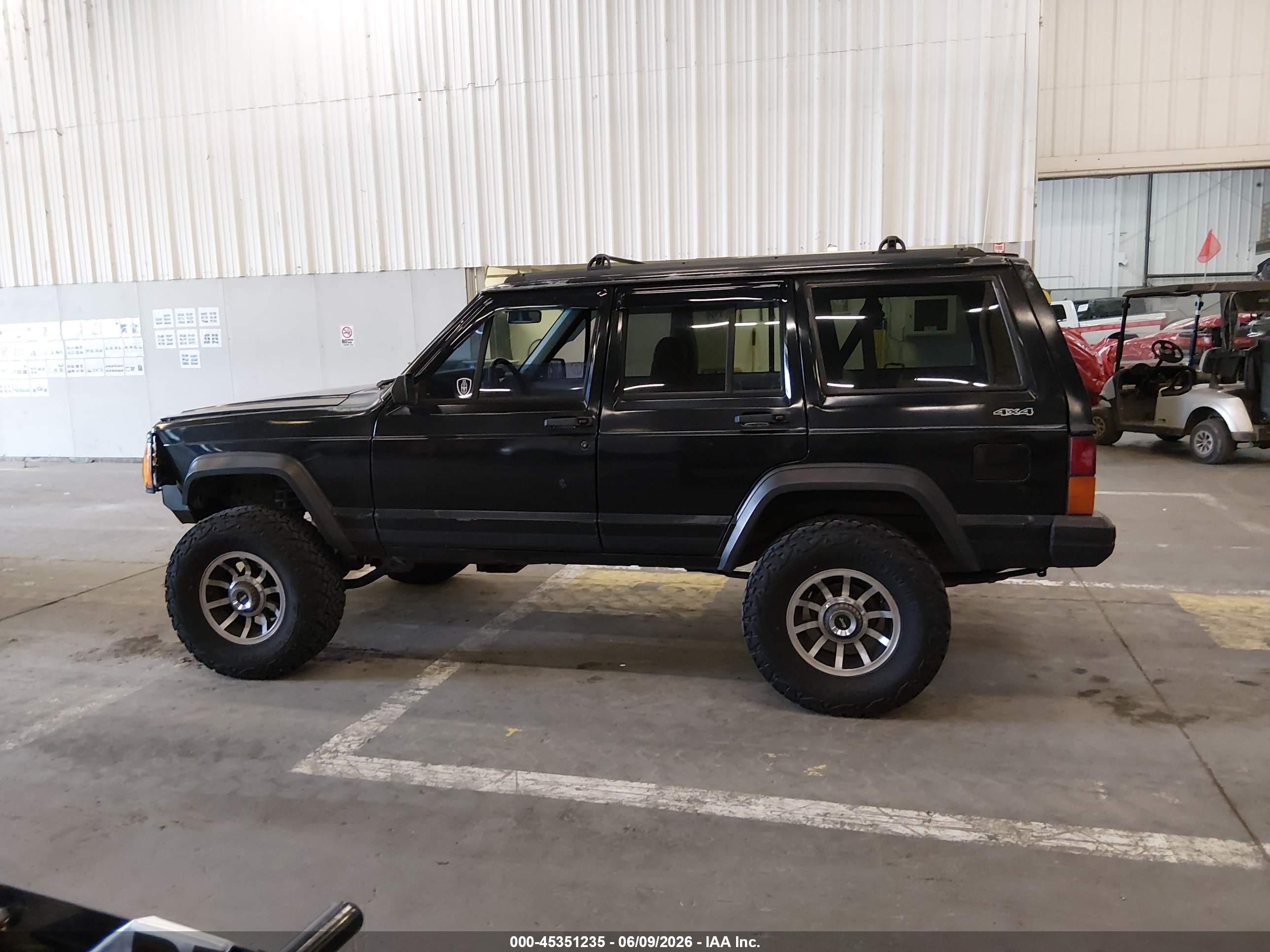 1996 Jeep Cherokee Sport/classic Black vin: 1J4FJ68S4TL240696