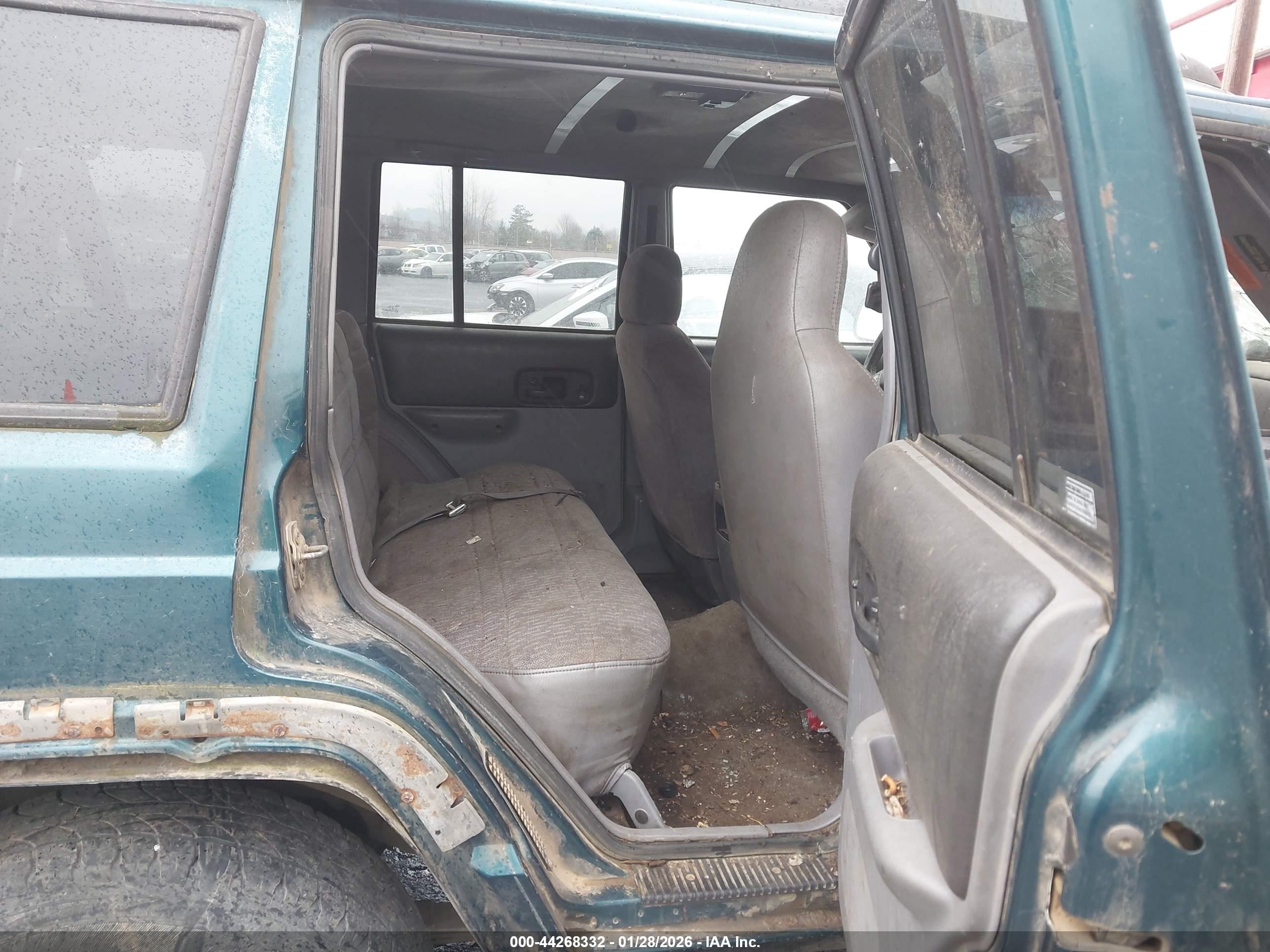 1997 Jeep Cherokee Sport Green vin: 1J4FJ68S4VL584564