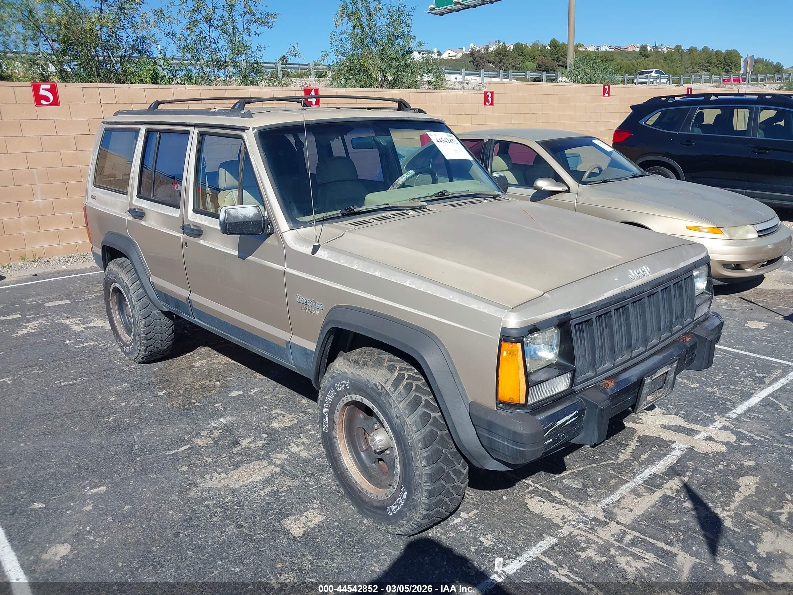 1993 Jeep Cherokee Sport Tan vin: 1J4FJ68S6PL515958