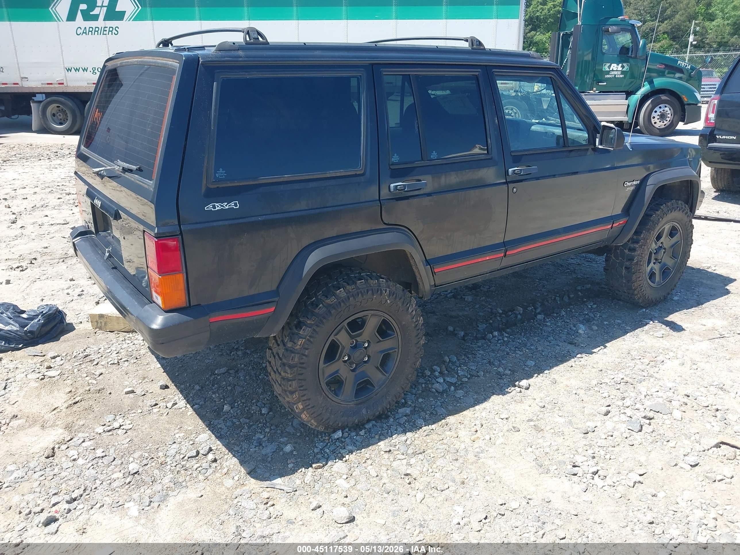 1996 Jeep Cherokee Sport/classic Black vin: 1J4FJ68S6TL253899