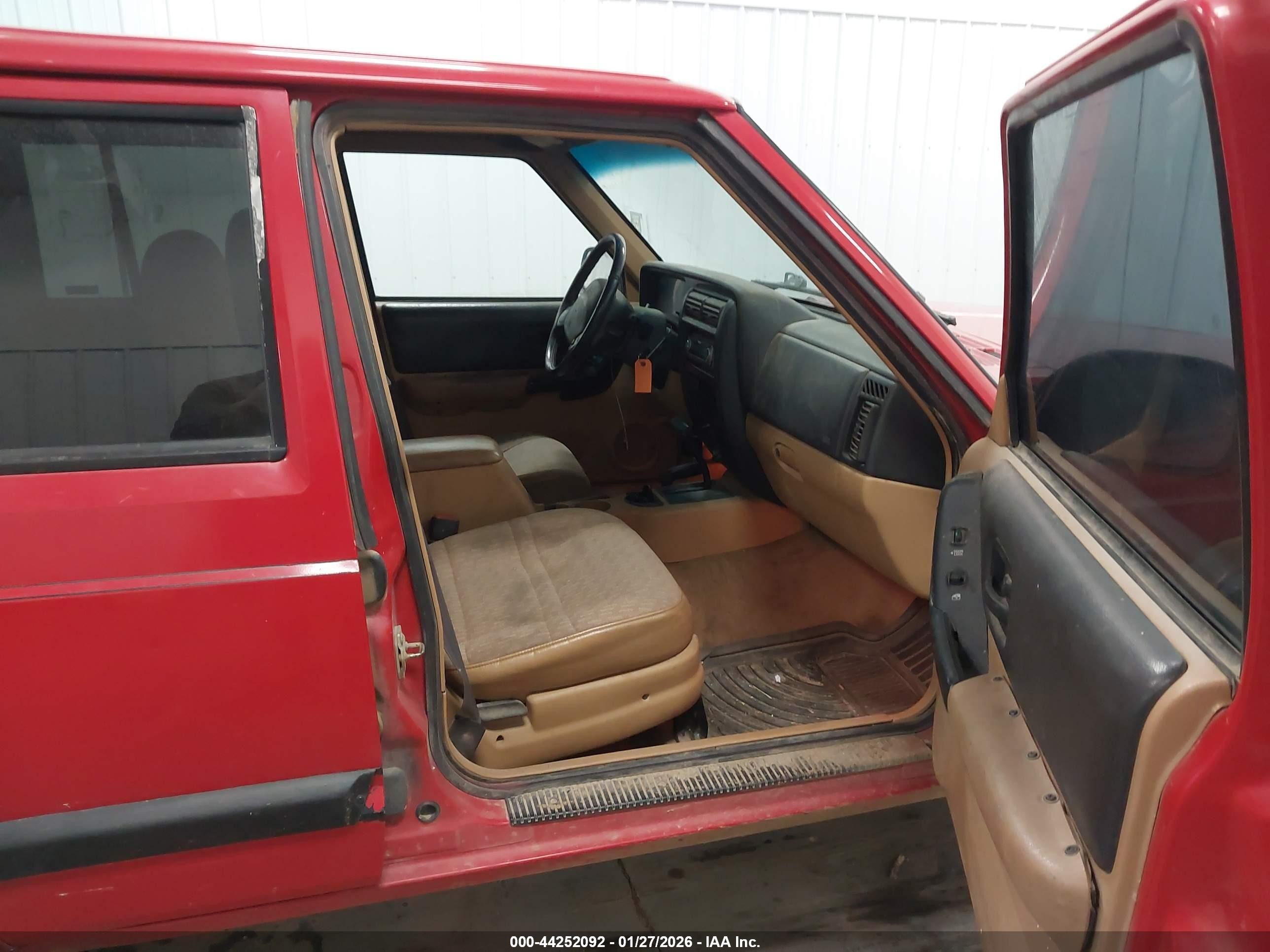1997 Jeep Cherokee Sport Red vin: 1J4FJ68S6VL536872