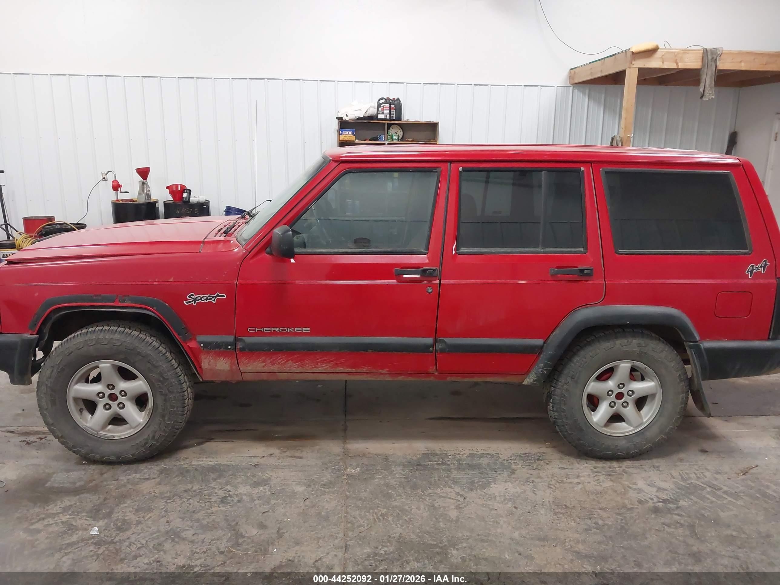 1997 Jeep Cherokee Sport Red vin: 1J4FJ68S6VL536872