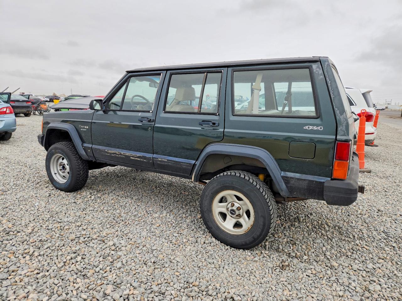 1993 Jeep Cherokee Sport Green vin: 1J4FJ68S7PL547320