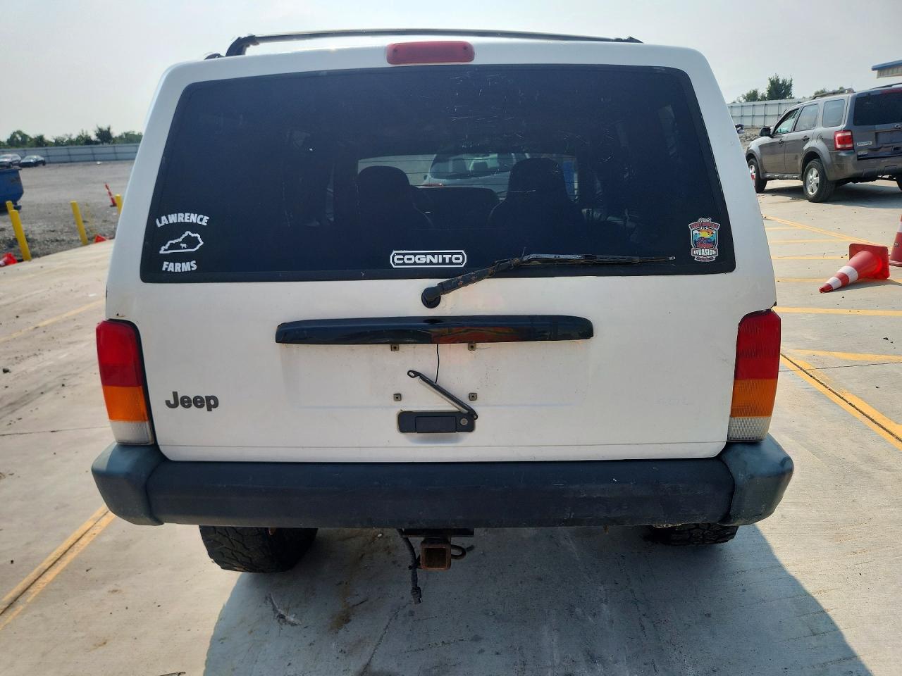 1997 Jeep Cherokee Sport White vin: 1J4FJ68S7VL528926