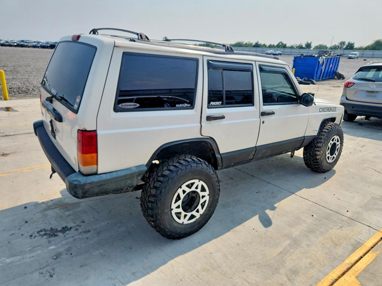 1997 Jeep Cherokee Sport White vin: 1J4FJ68S7VL528926