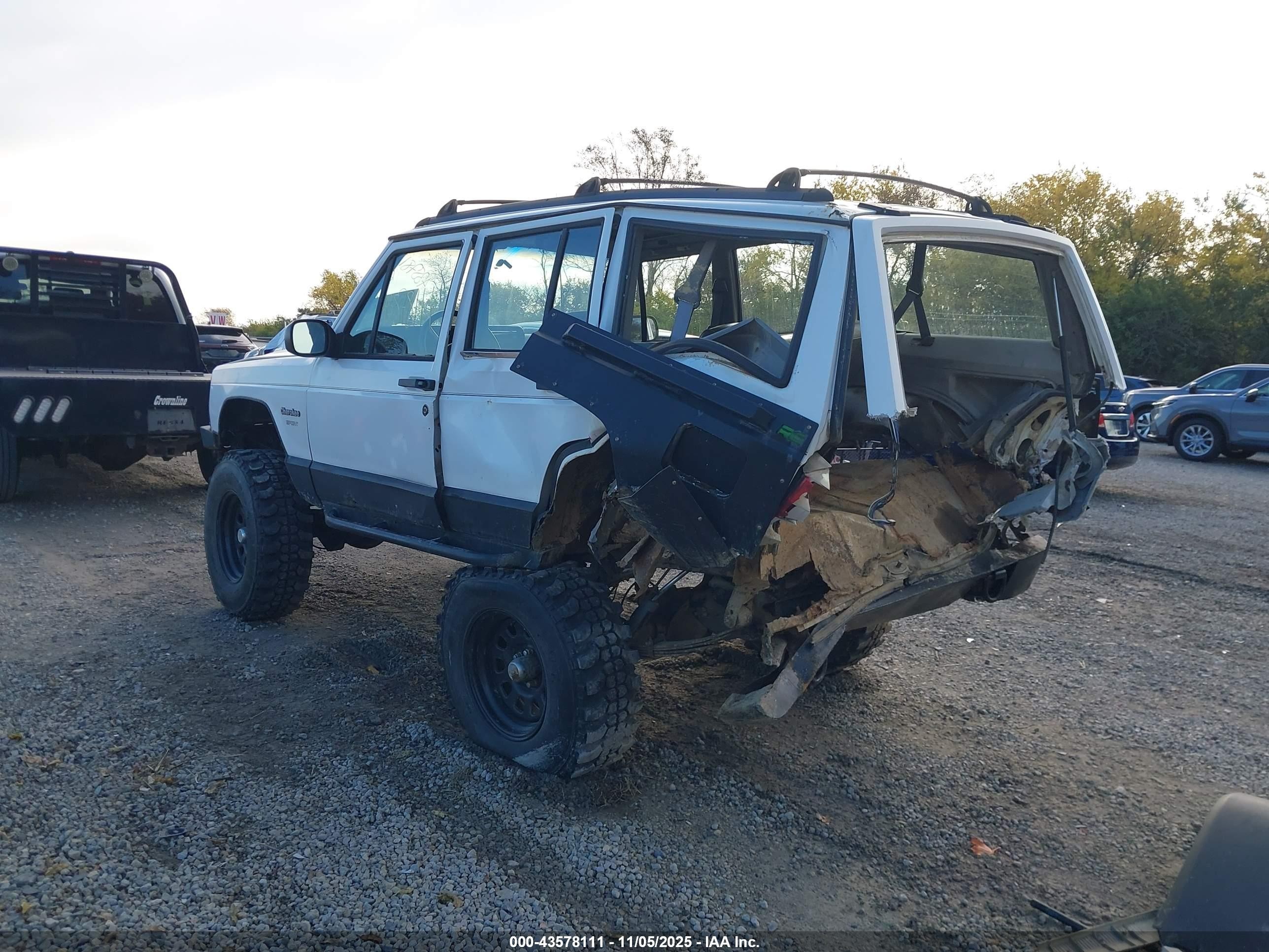 1993 Jeep Cherokee Sport White vin: 1J4FJ68S9PL515923