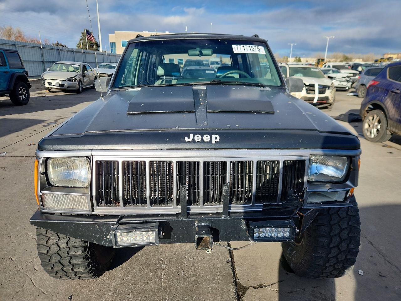 1993 Jeep Cherokee Sport Gray vin: 1J4FJ68SXPL611639