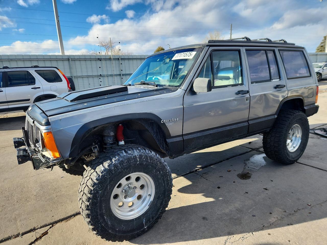 1993 Jeep Cherokee Sport Gray vin: 1J4FJ68SXPL611639