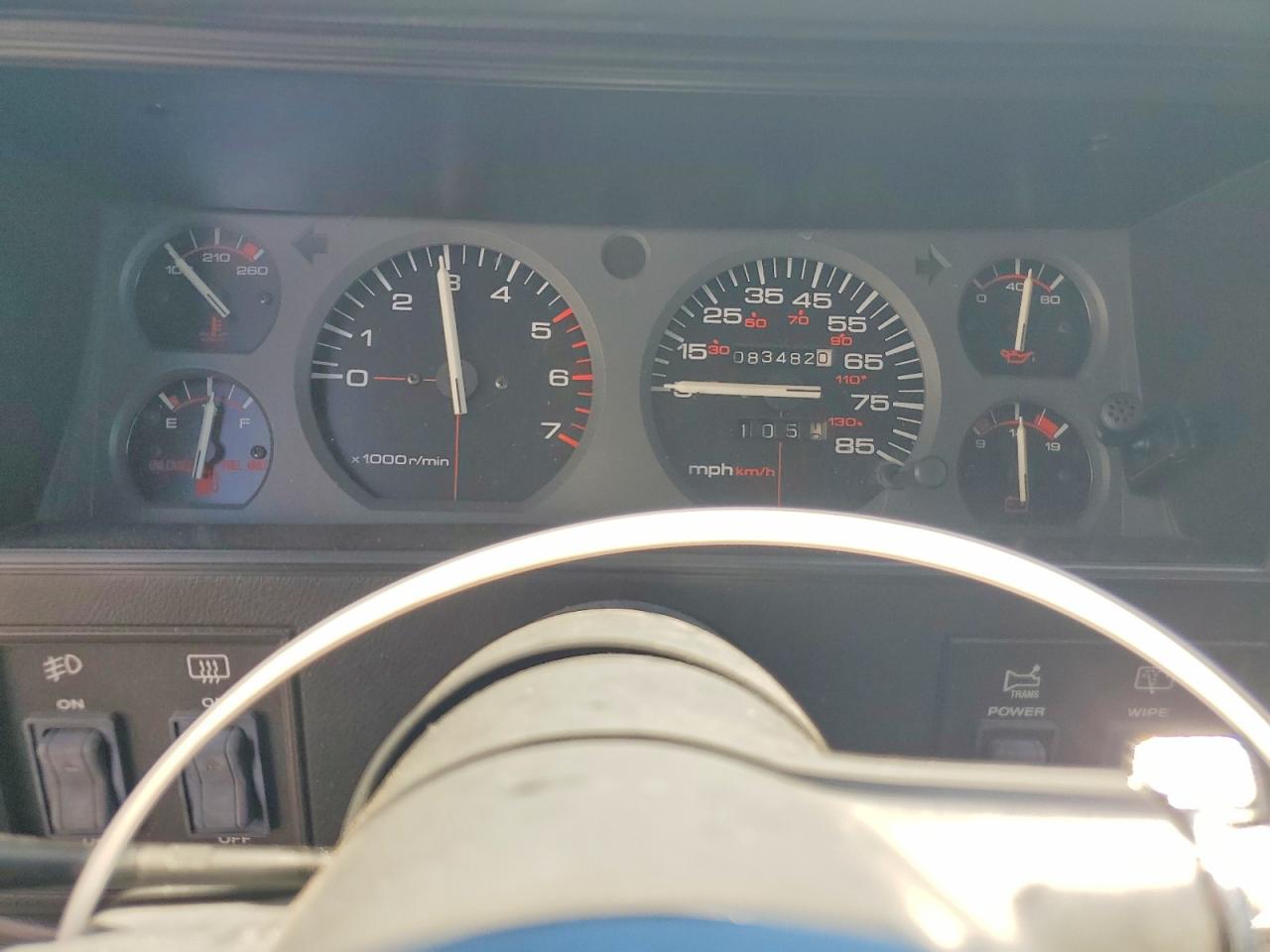 1990 Jeep Cherokee Limited White vin: 1J4FJ78L1LL180066