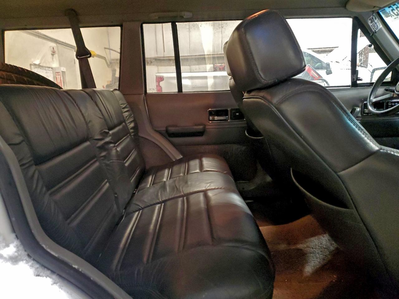 1992 Jeep Cherokee Limited Белый vin: 1J4FJ78S2NL173623