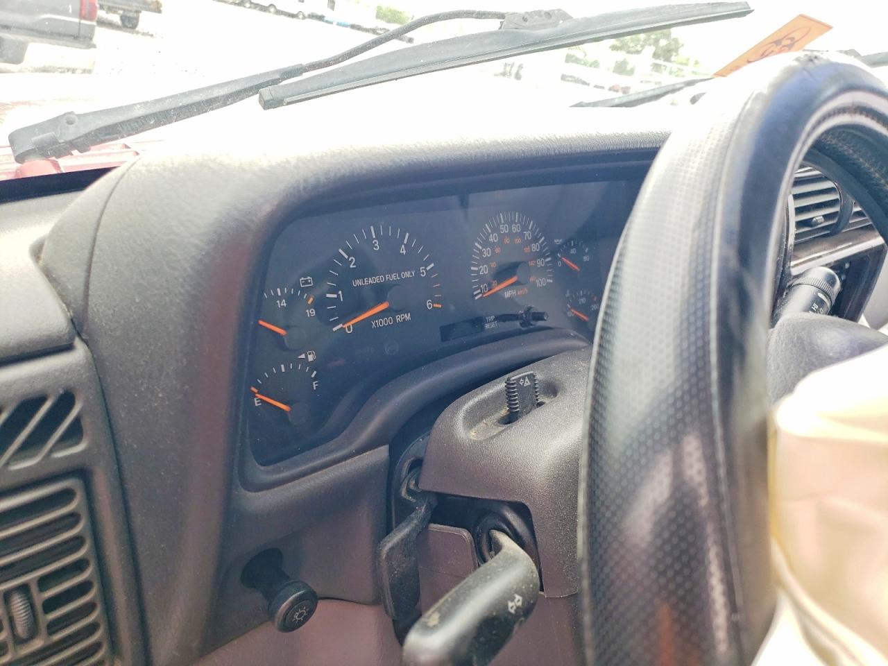 1998 Jeep Cherokee Limited Красный vin: 1J4FJ78S3WL183904