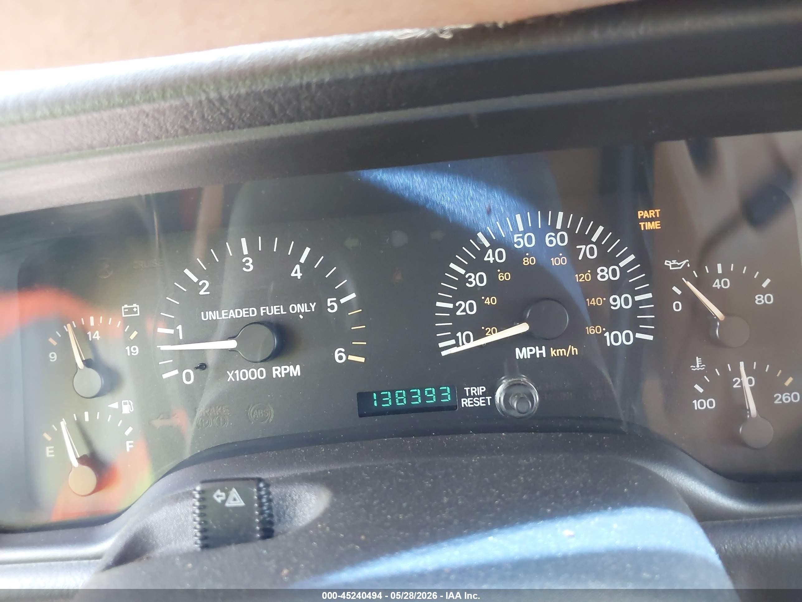 1998 Jeep Cherokee Limited Red vin: 1J4FJ78S4WL224198