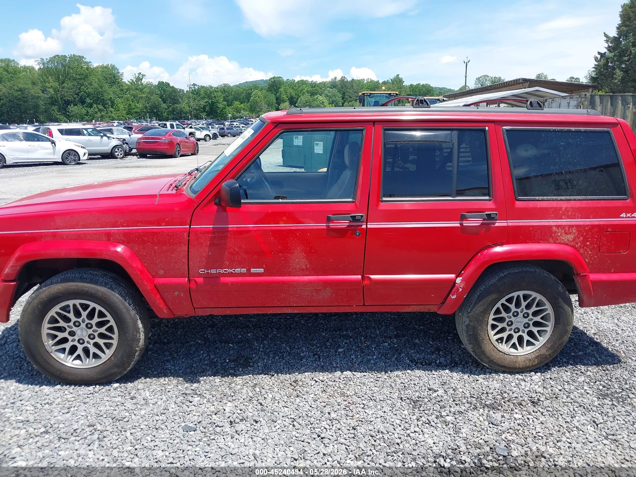 1998 Jeep Cherokee Limited Red vin: 1J4FJ78S4WL224198